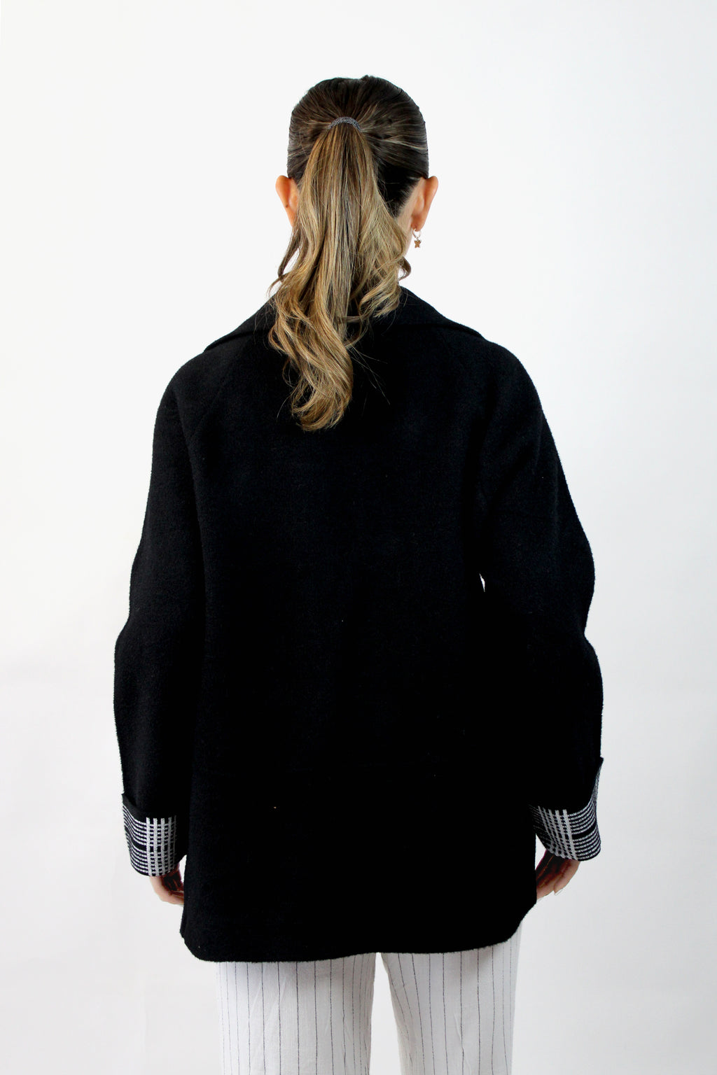 20908 Saco Afelpado Manga Bordada