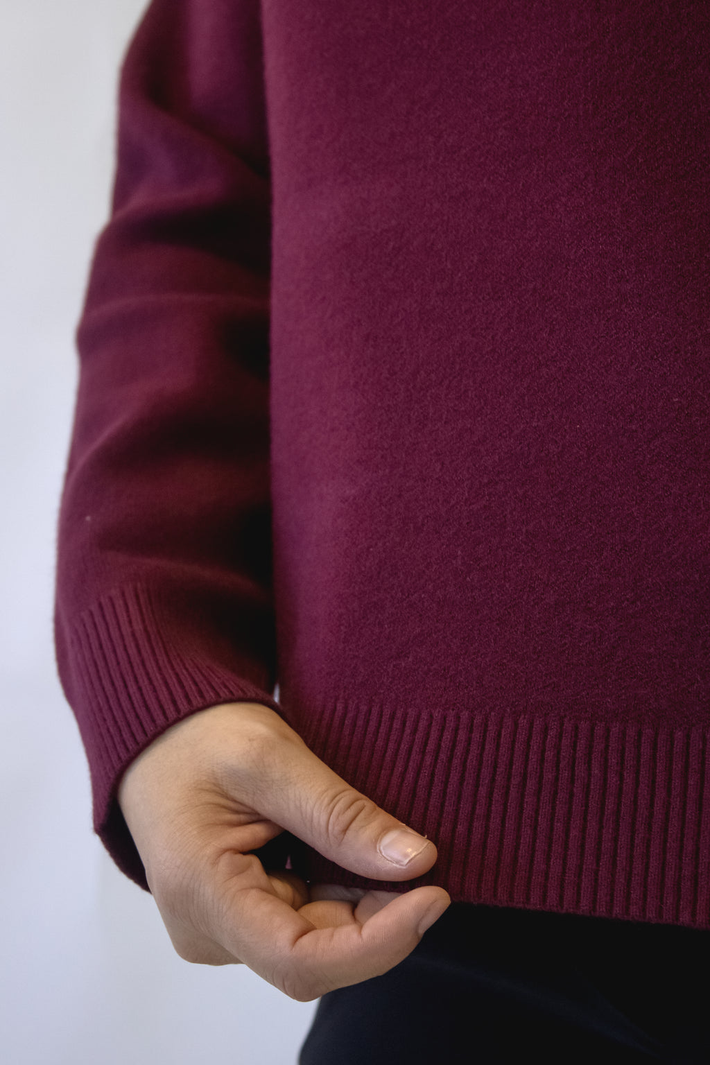 OJ-2762 Suéter Tejido Cuello Alto Líneas Tejidas Delgadas