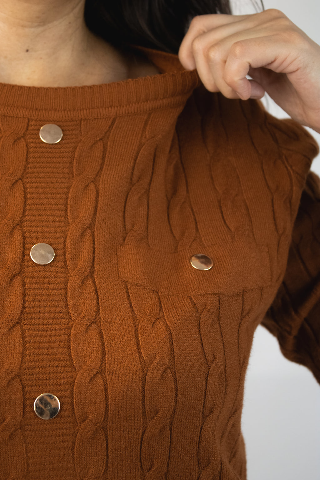 MZ-24135 Suéter con Diseño y Botones