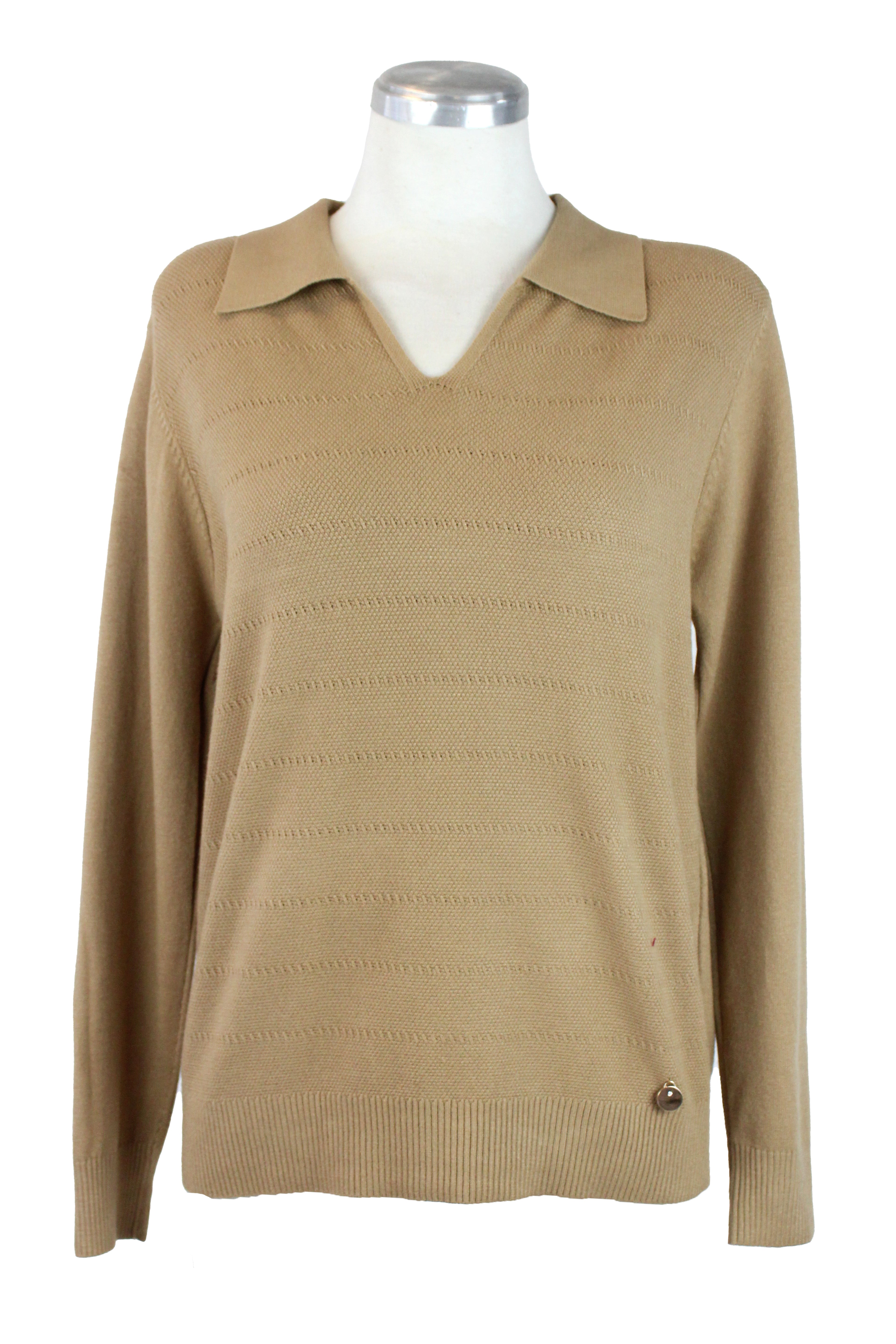 M17313A Suéter Cuello Tipo Camisa Dije Inferior