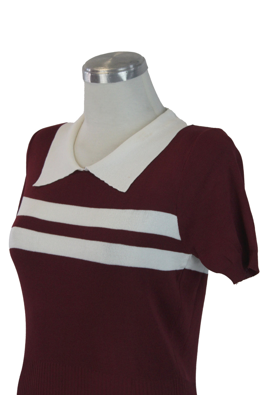 M-1086 Blusa Corta de Cuello Tipo Camisa y Dos Franjas