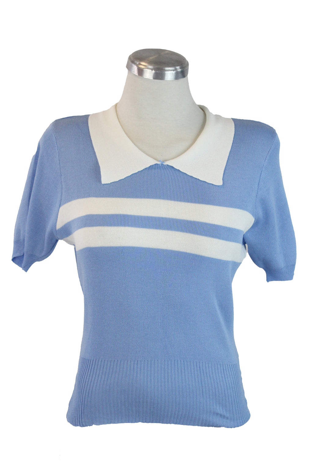 M-1086 Blusa Corta de Cuello Tipo Camisa y Dos Franjas