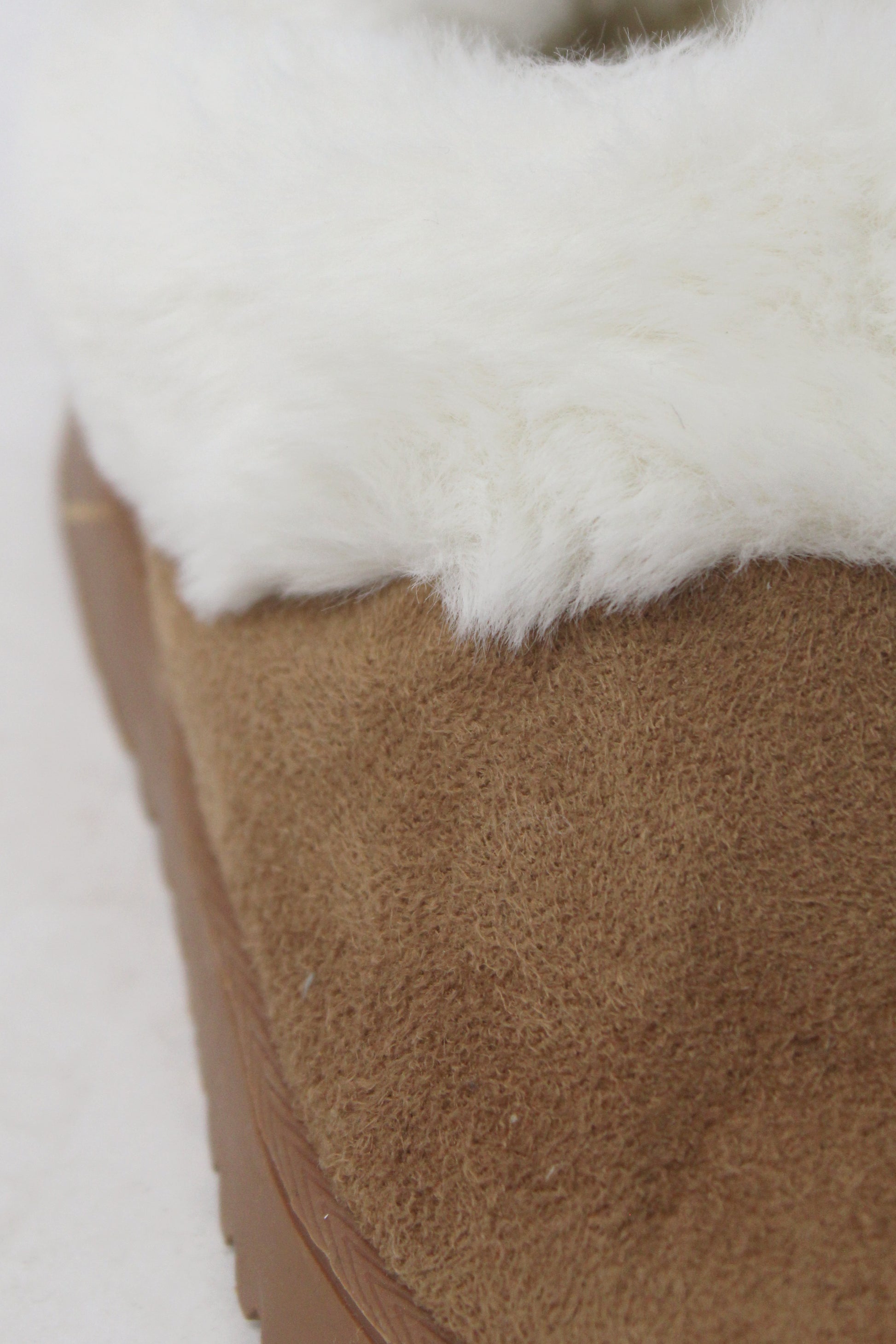 2505 Pantunfla Tipo Piel Durazno con Peluche Interno