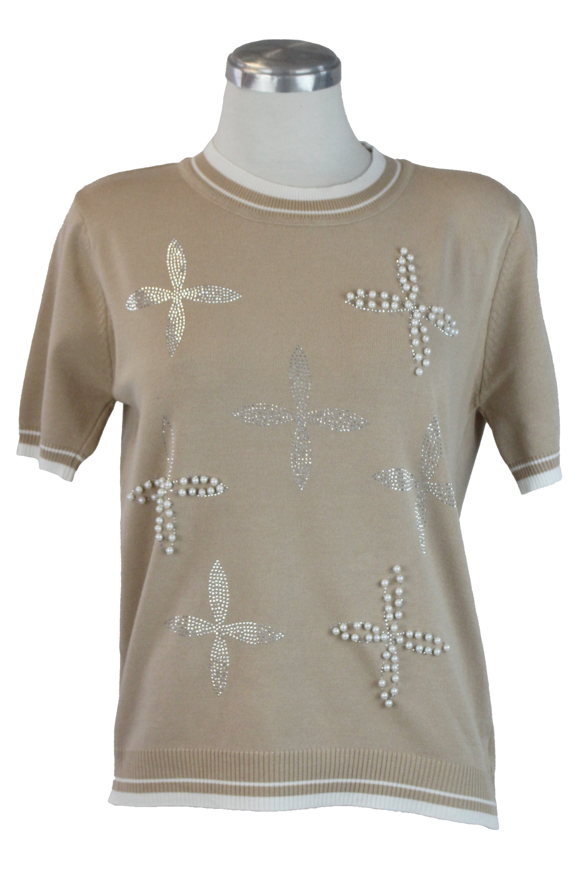 M1105 Blusa con Franjas y Flores de Brillos y Perlas