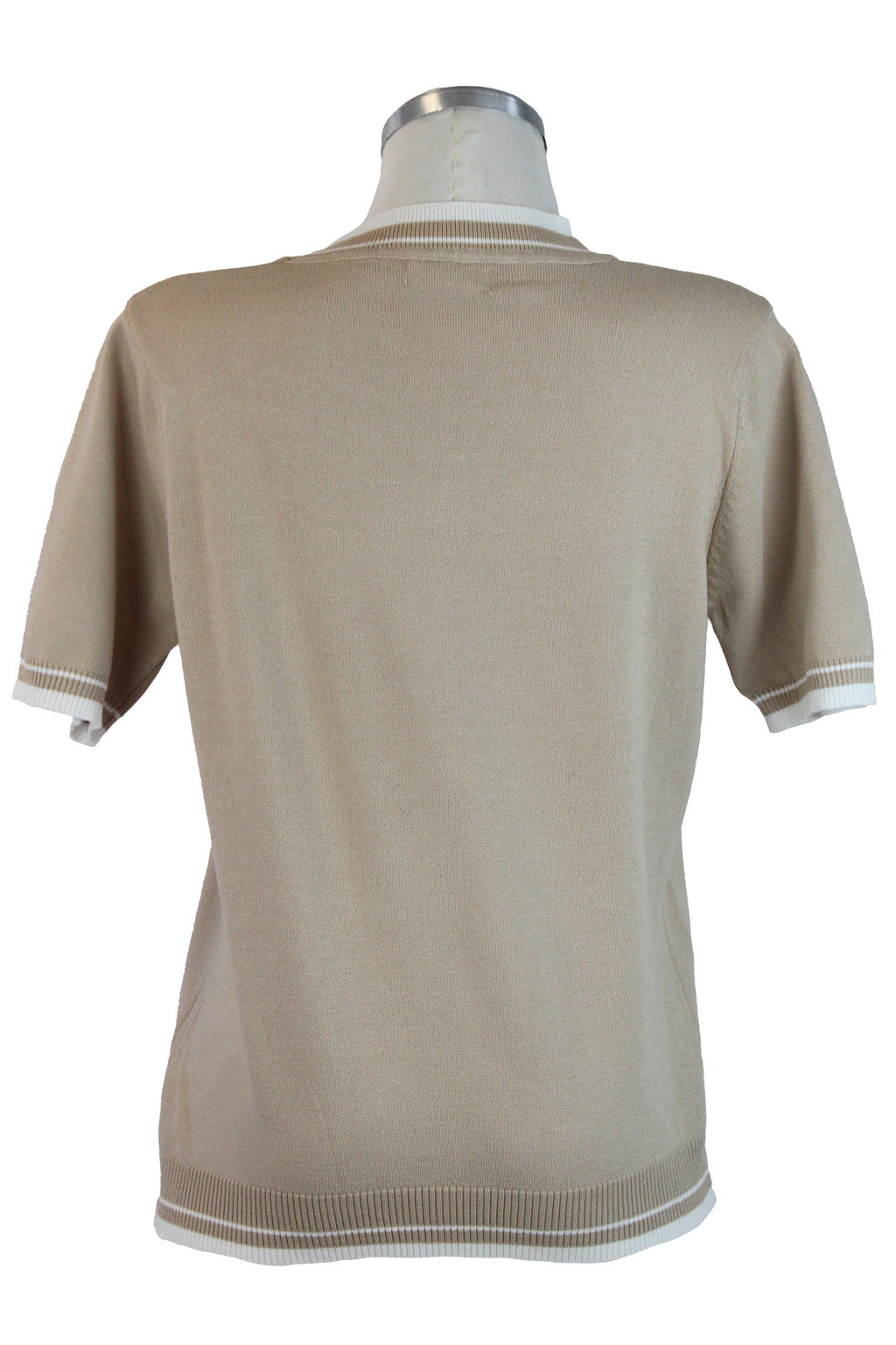 M1105 Blusa con Franjas y Flores de Brillos y Perlas