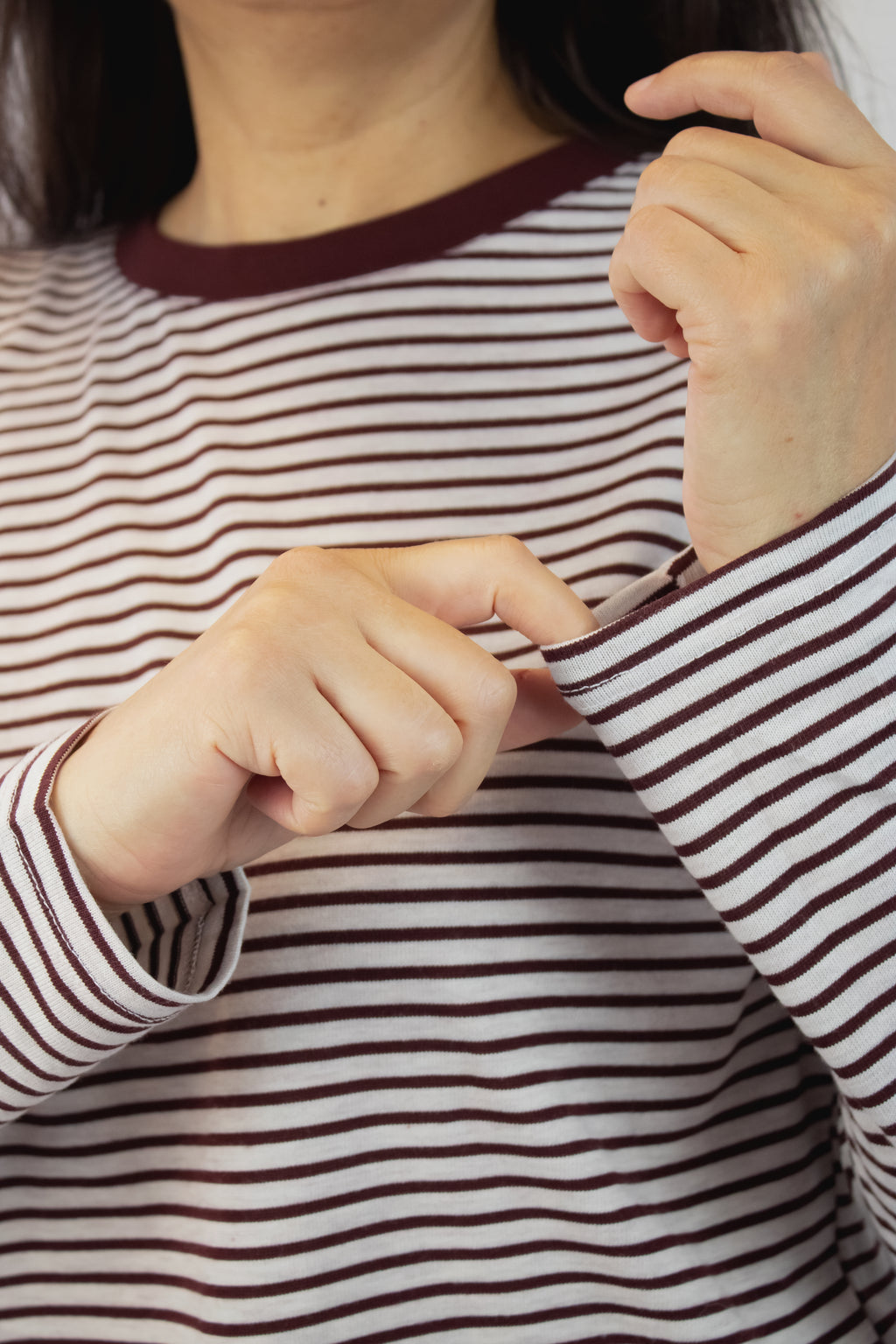 T3441 Blusa de Manga Larga con Rayas Horizontales