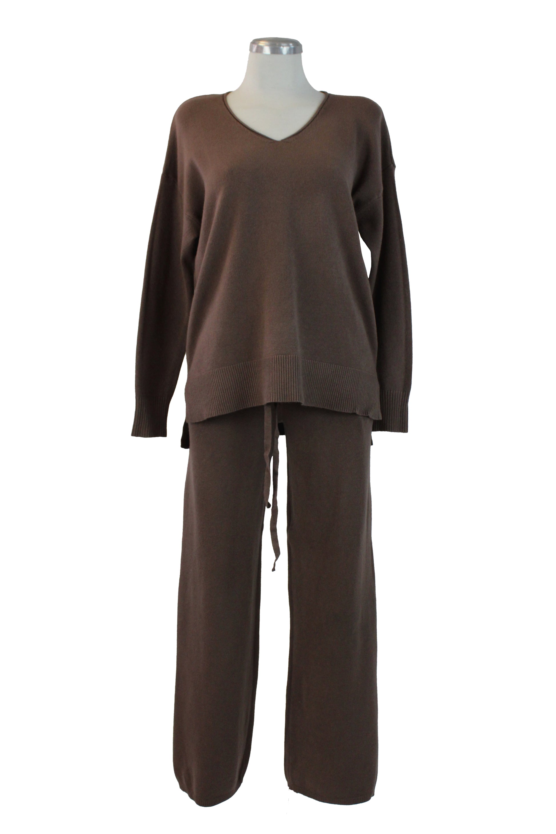 OJ-2666MA Conjunto Tipo Suéter con Cuello V