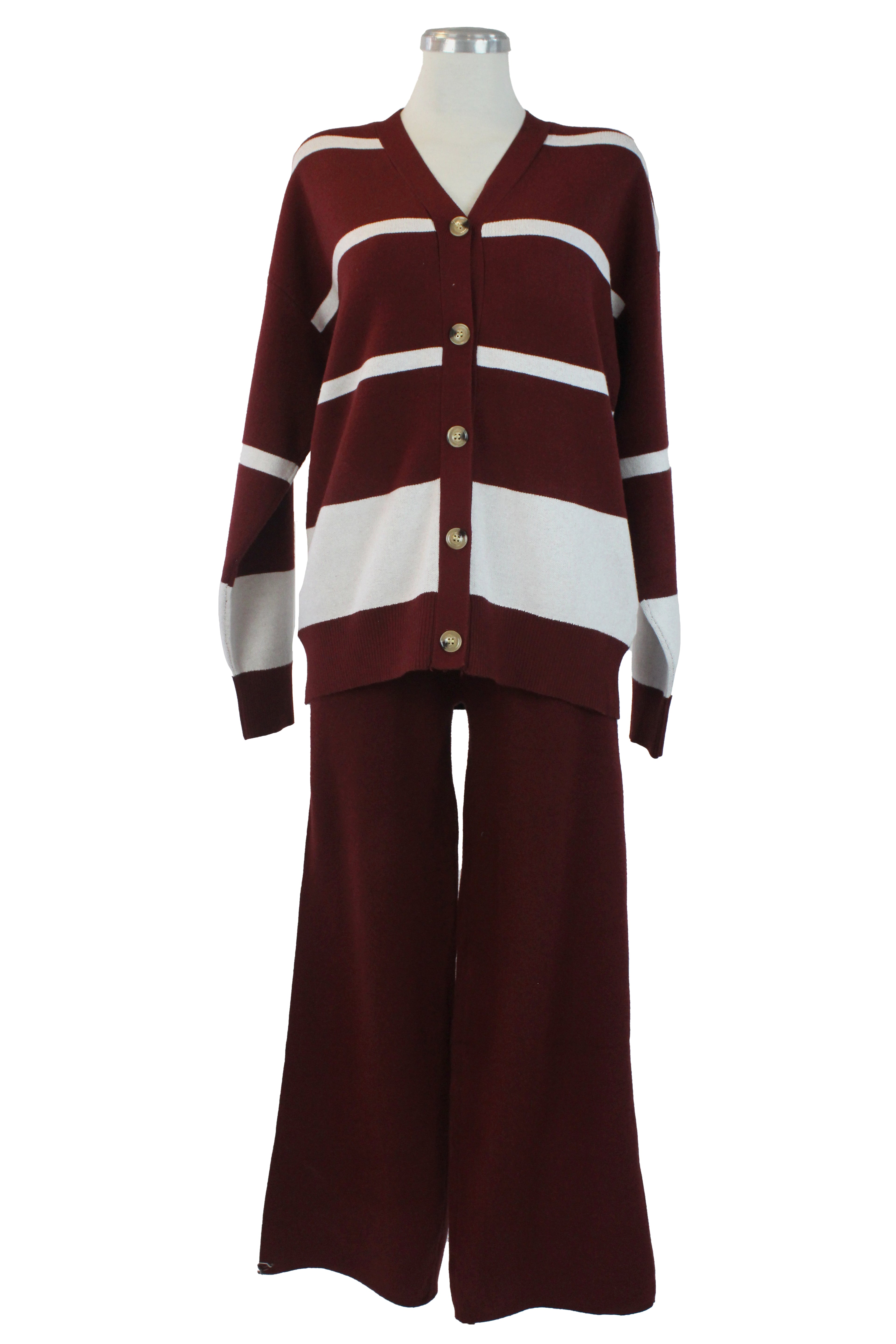 XA070 Conjunto Tipo Suéter con Líneas Horizontales