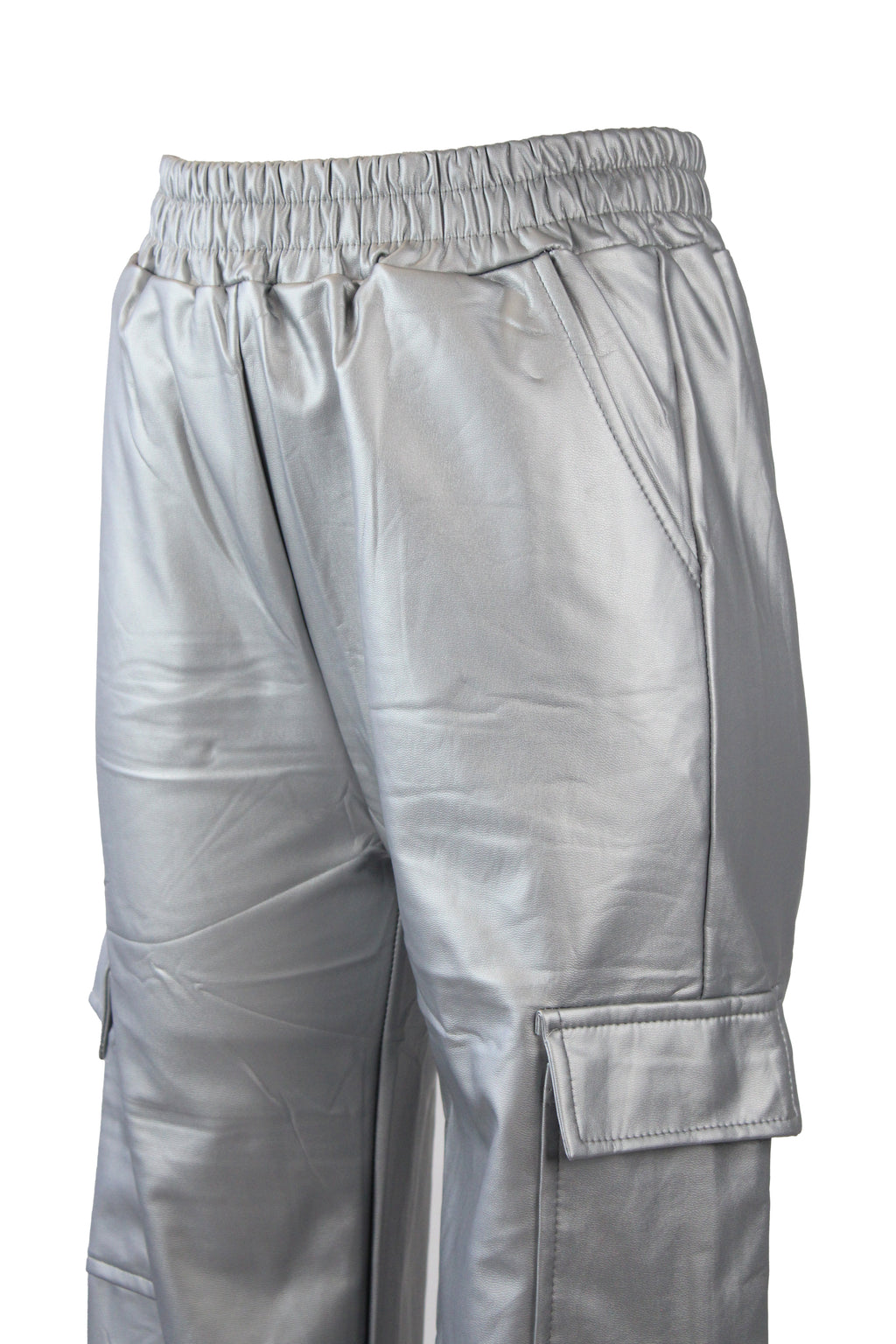 F53 Pantalón Recto Tipo Cargo de Vinipiel