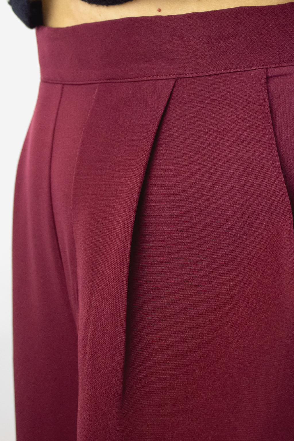 4213BTJ Pantalón Pierna Ancha Mitad Elástico Mitad Pretina