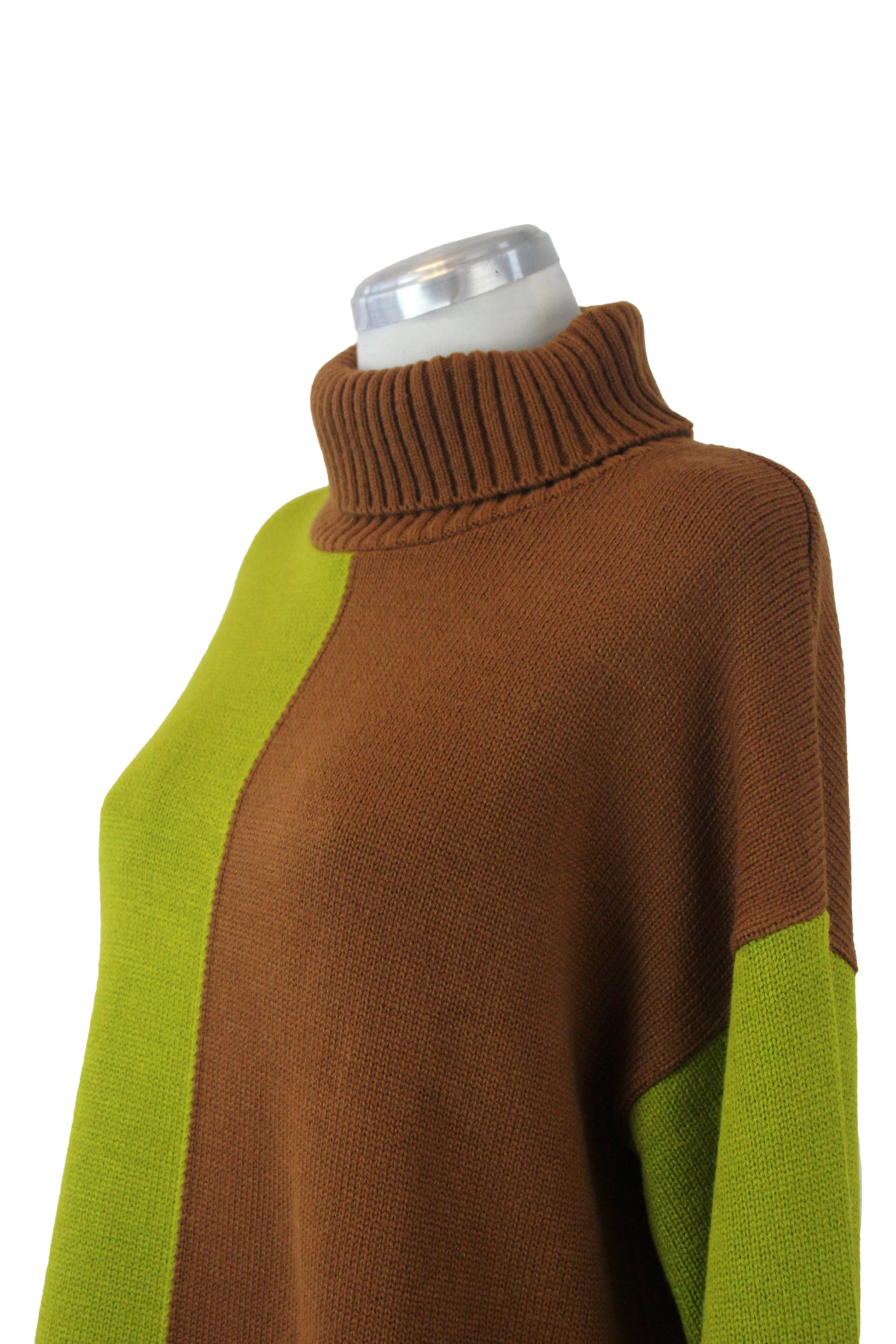 623 Sueter Largo Bitono a la Mitad