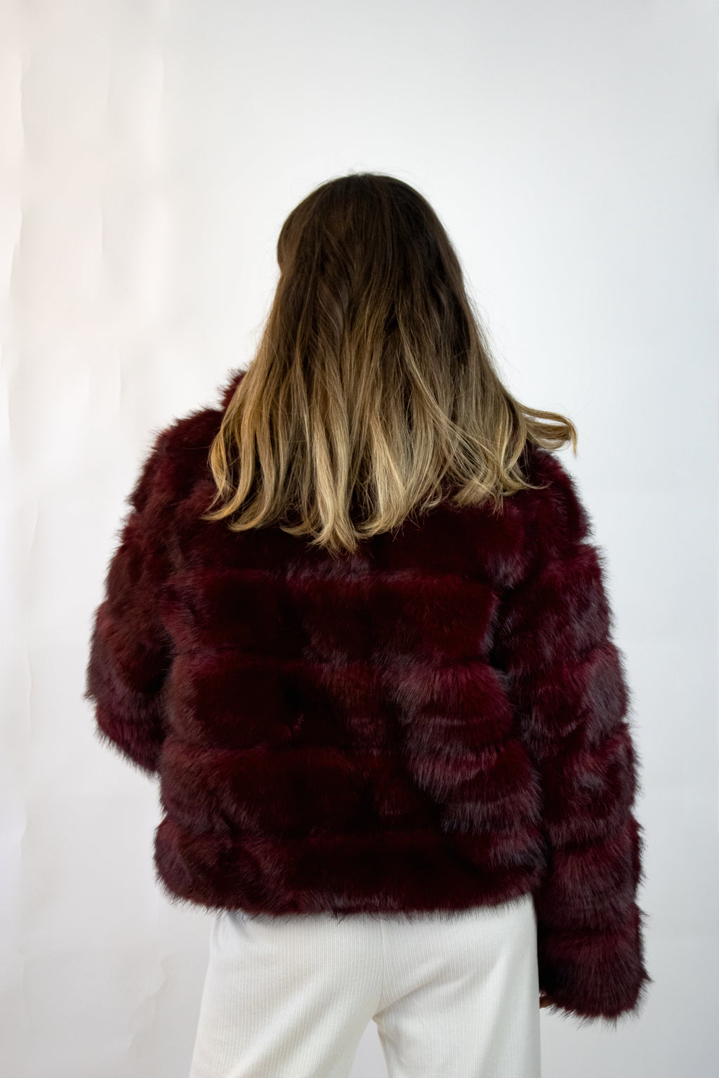 T3027 Chamarra con Peluche por Fuera