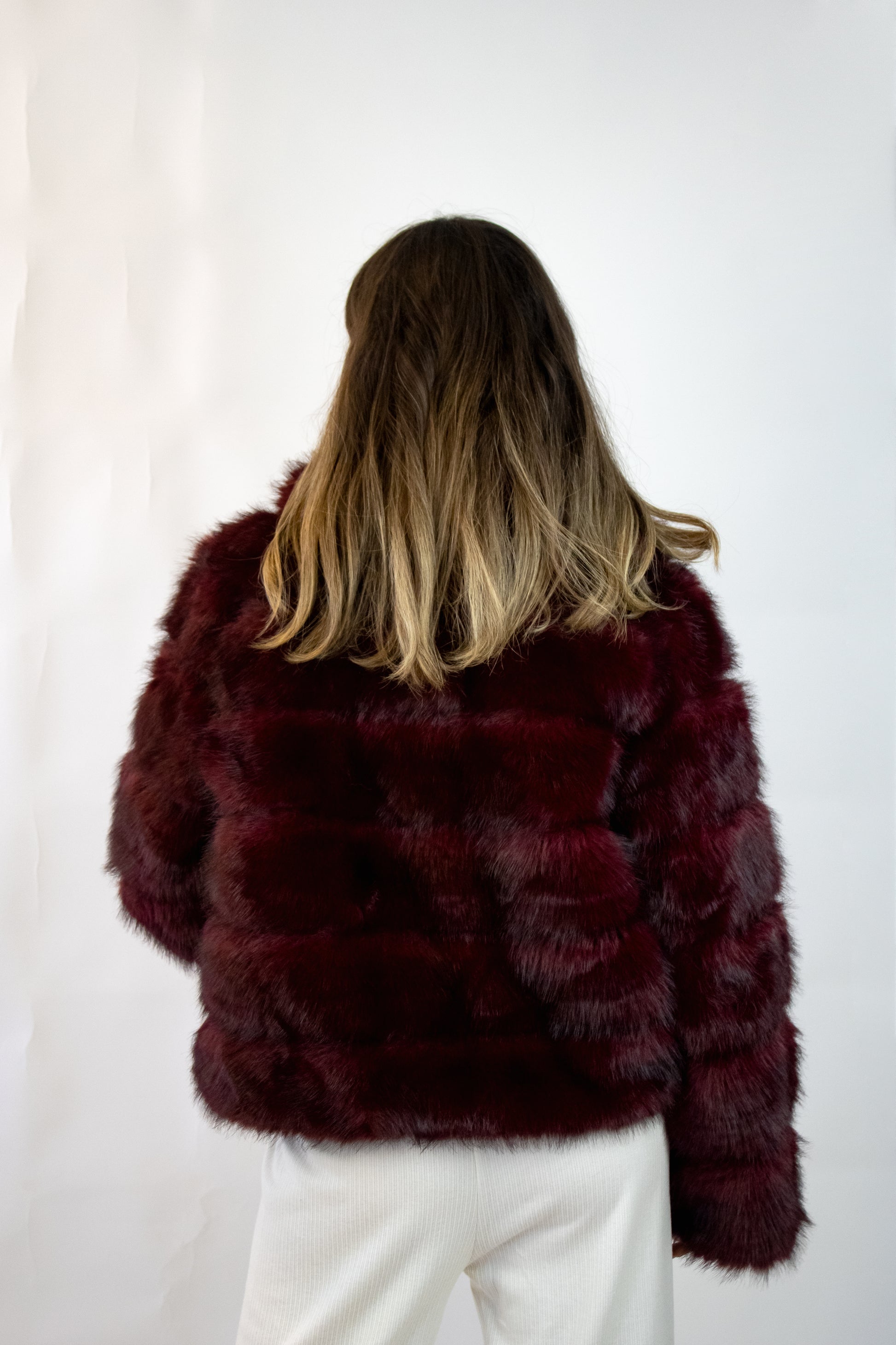T3027 Chamarra con Peluche por Fuera