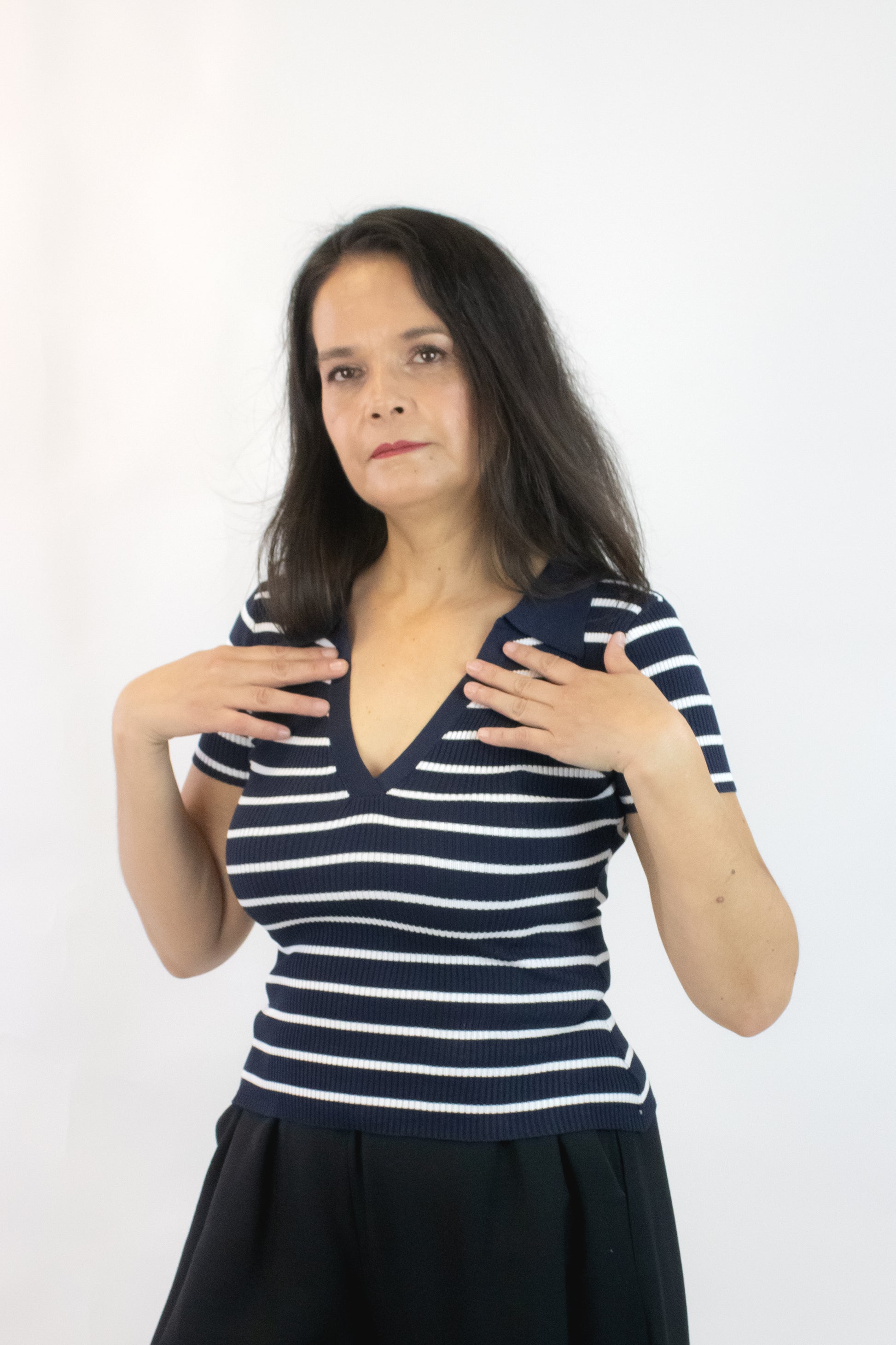 UB5050S Blusa Tejida con Escote y Rayas