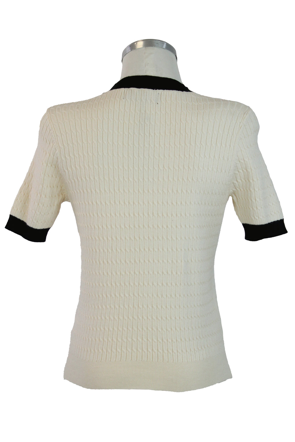 M50019 Blusa Tejida con Flor de Shakira