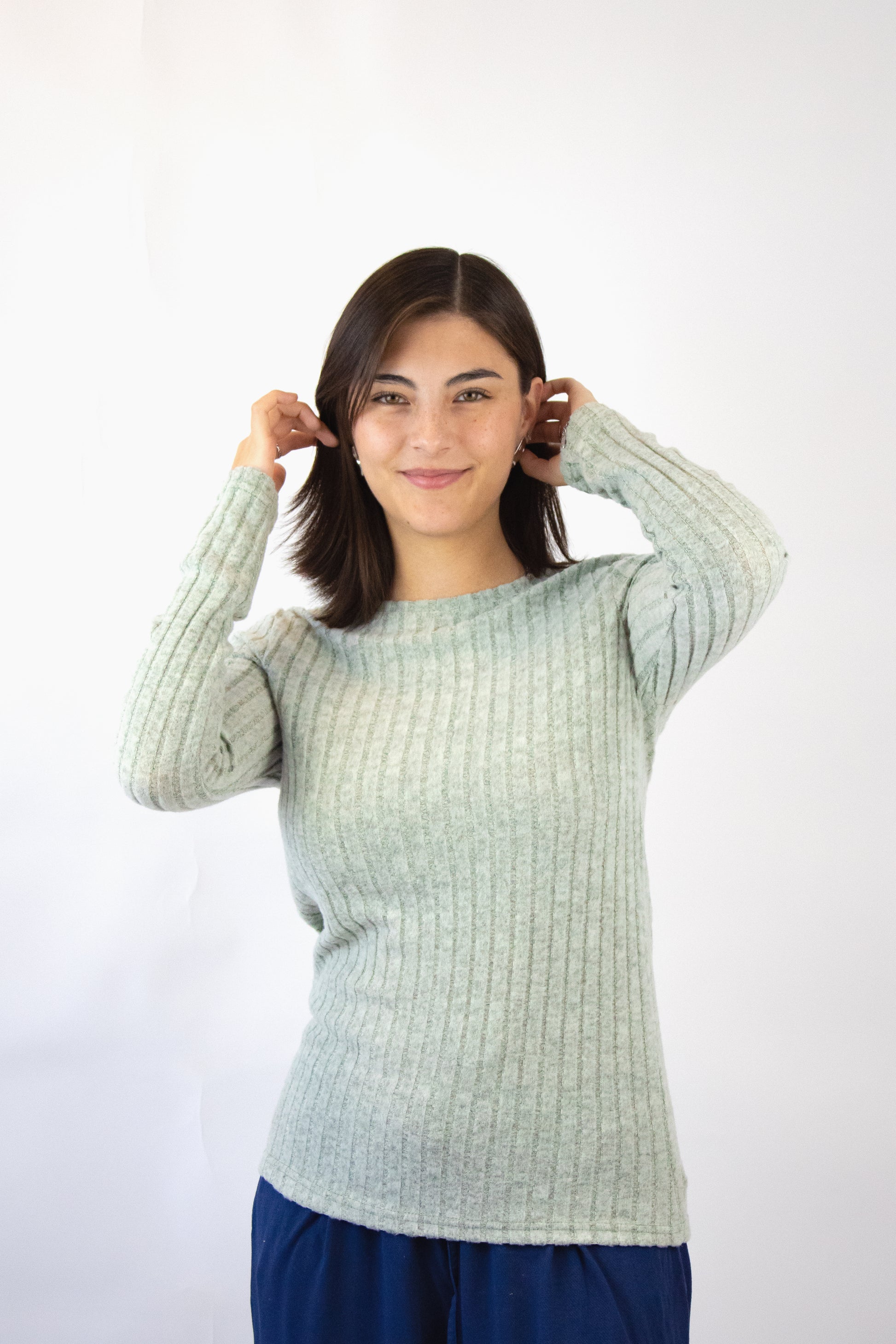 JW395 Blusa Líneas Verticales Afelpada