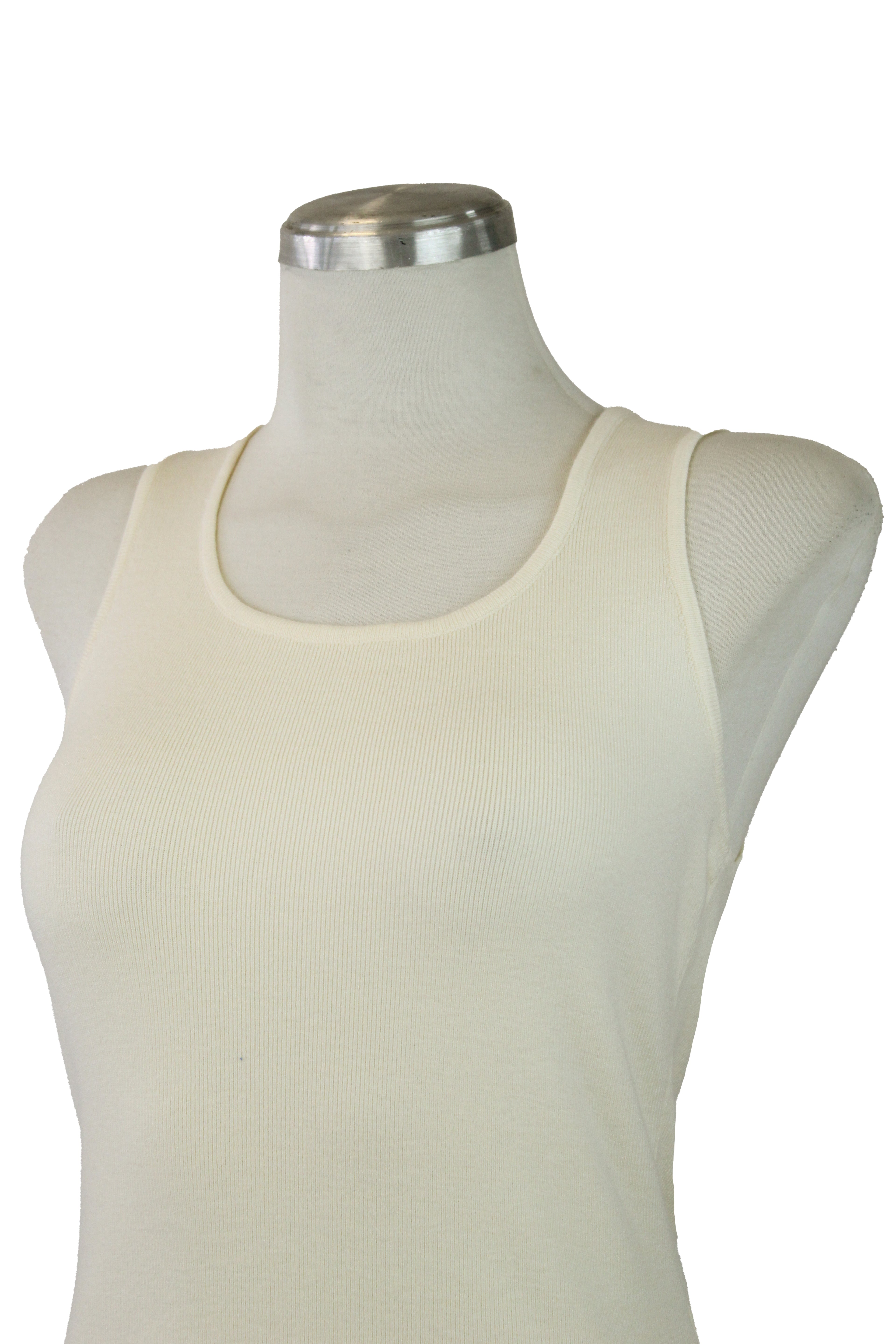 81112 Blusa Básica Cuello Semi Cuadrado