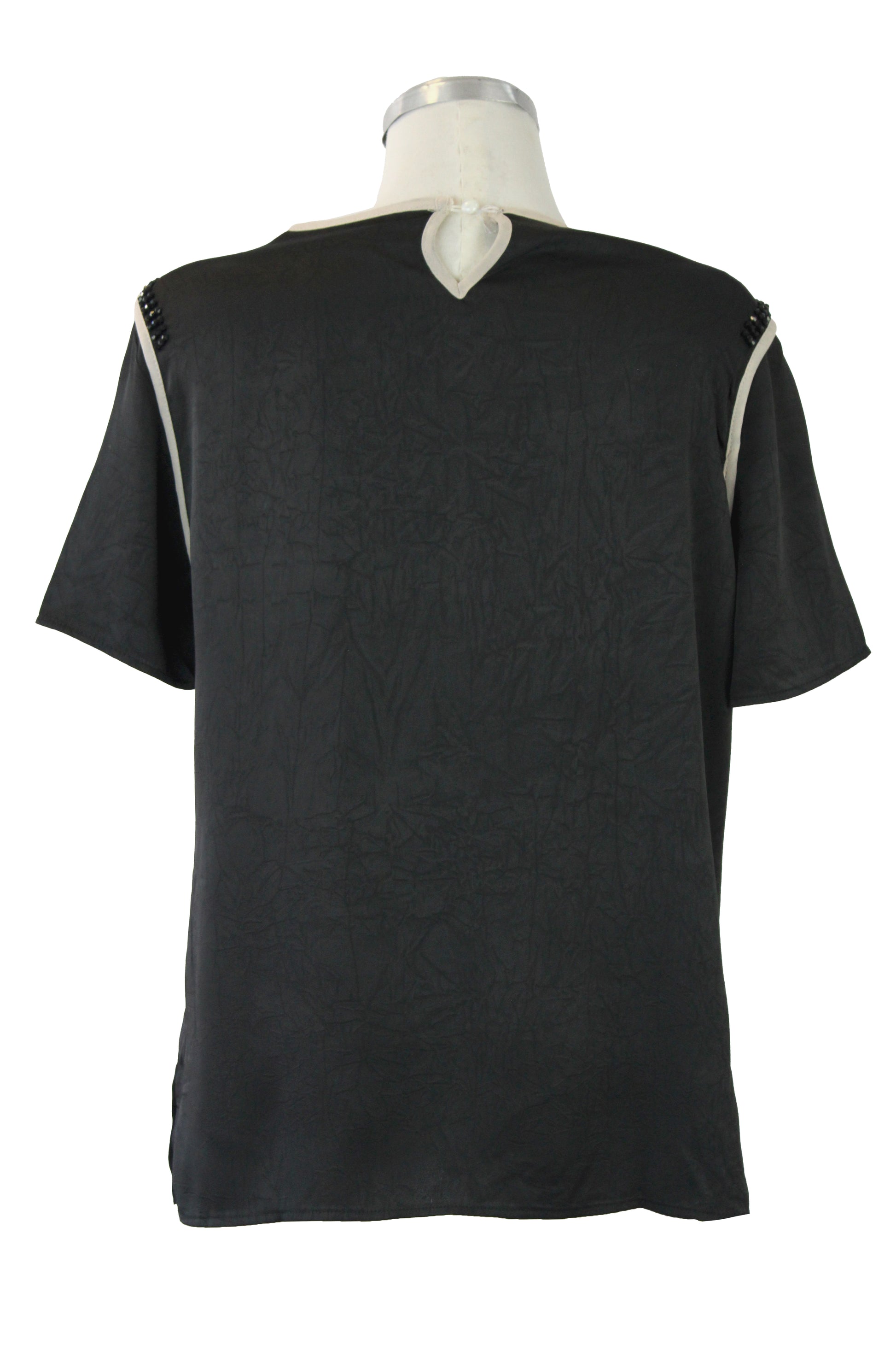 JM163 Blusa lisa líneas color y  hombros pedrería