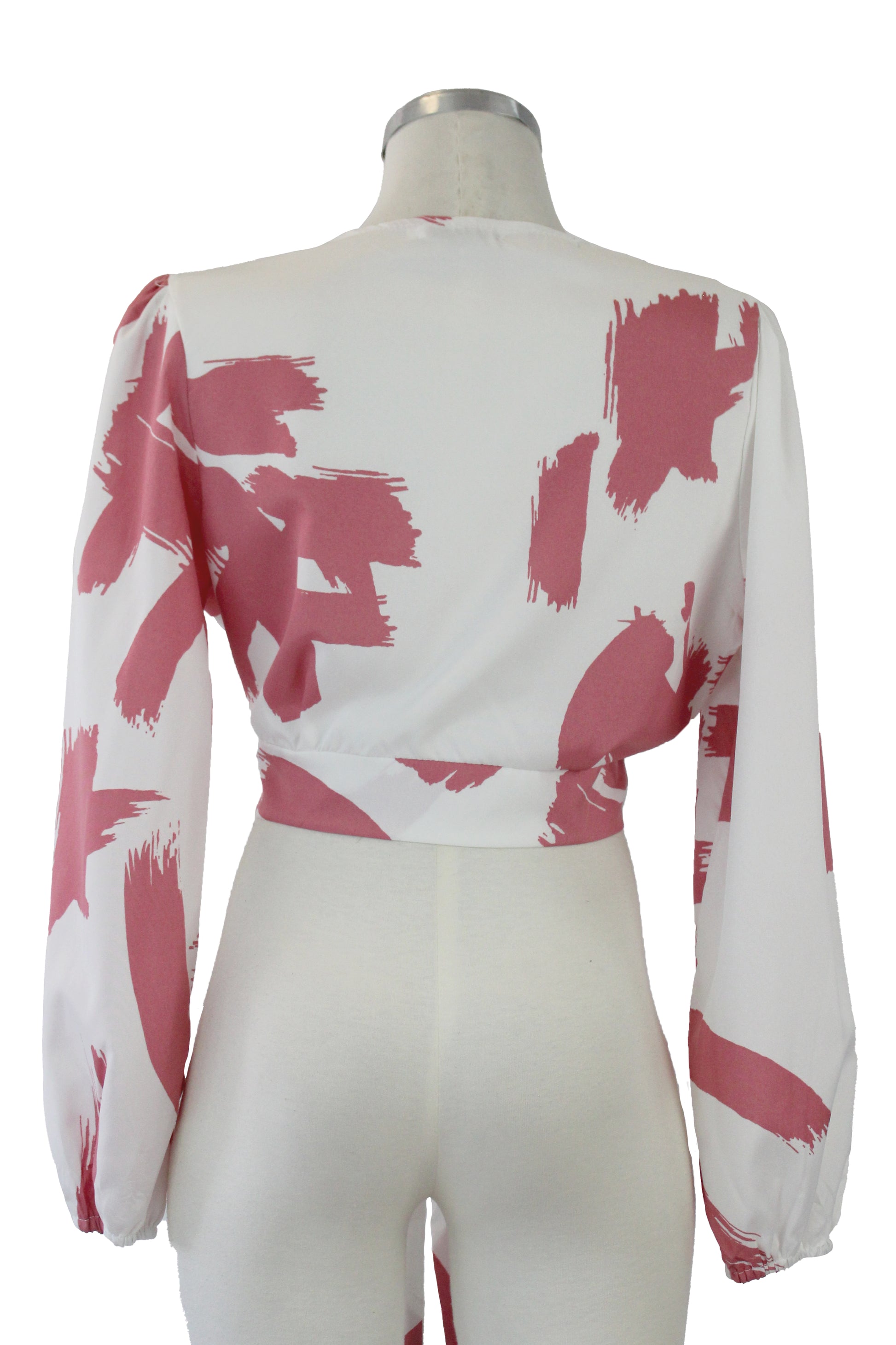 XW2862 Blusa con Estampado Pinceladas Corta con Nudo