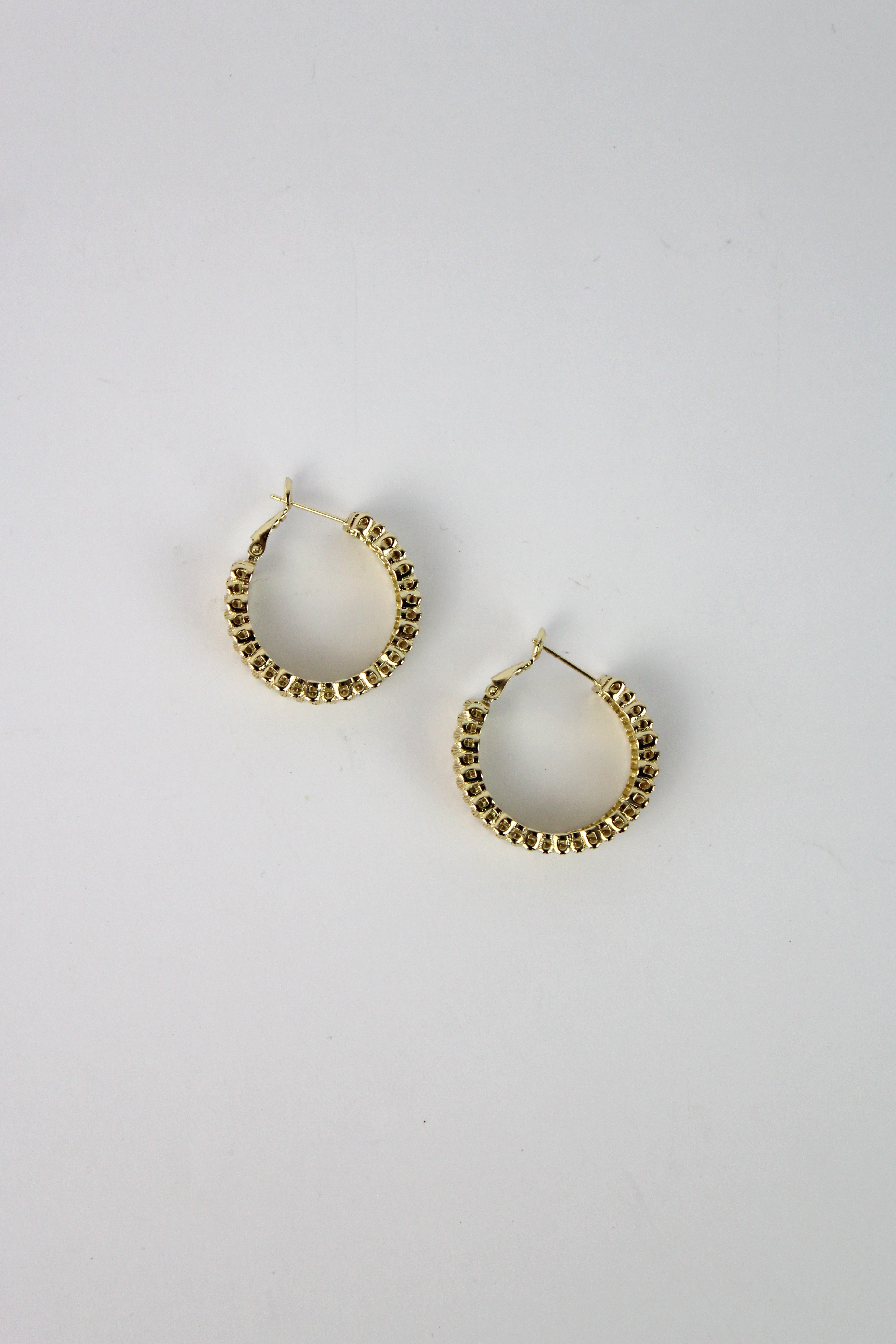 HU13024 Arracada triángulos y puntos