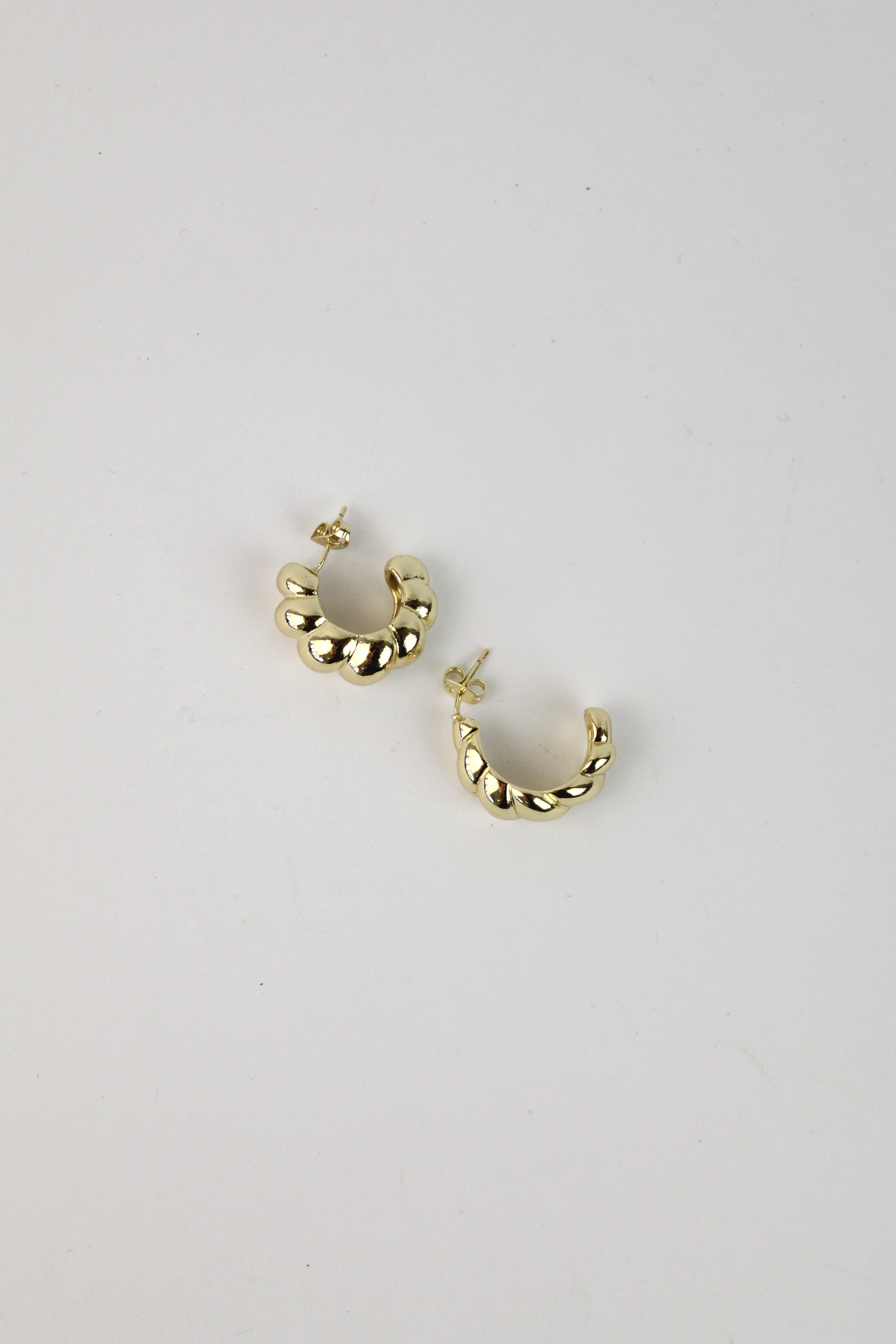 HU 1200 Arete semi arracada caracol