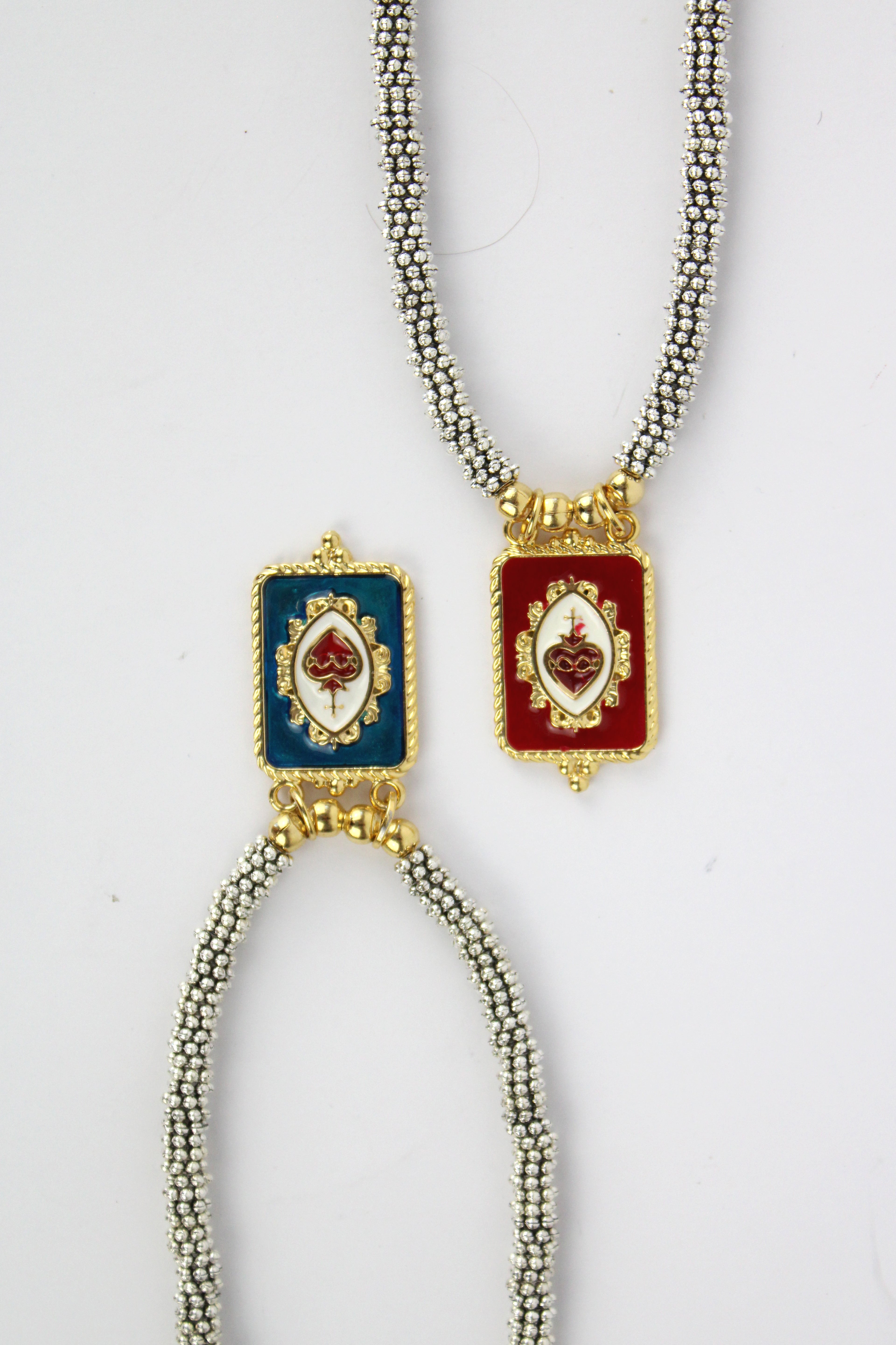 PC01 Collar bolitas dije sagrado corazón