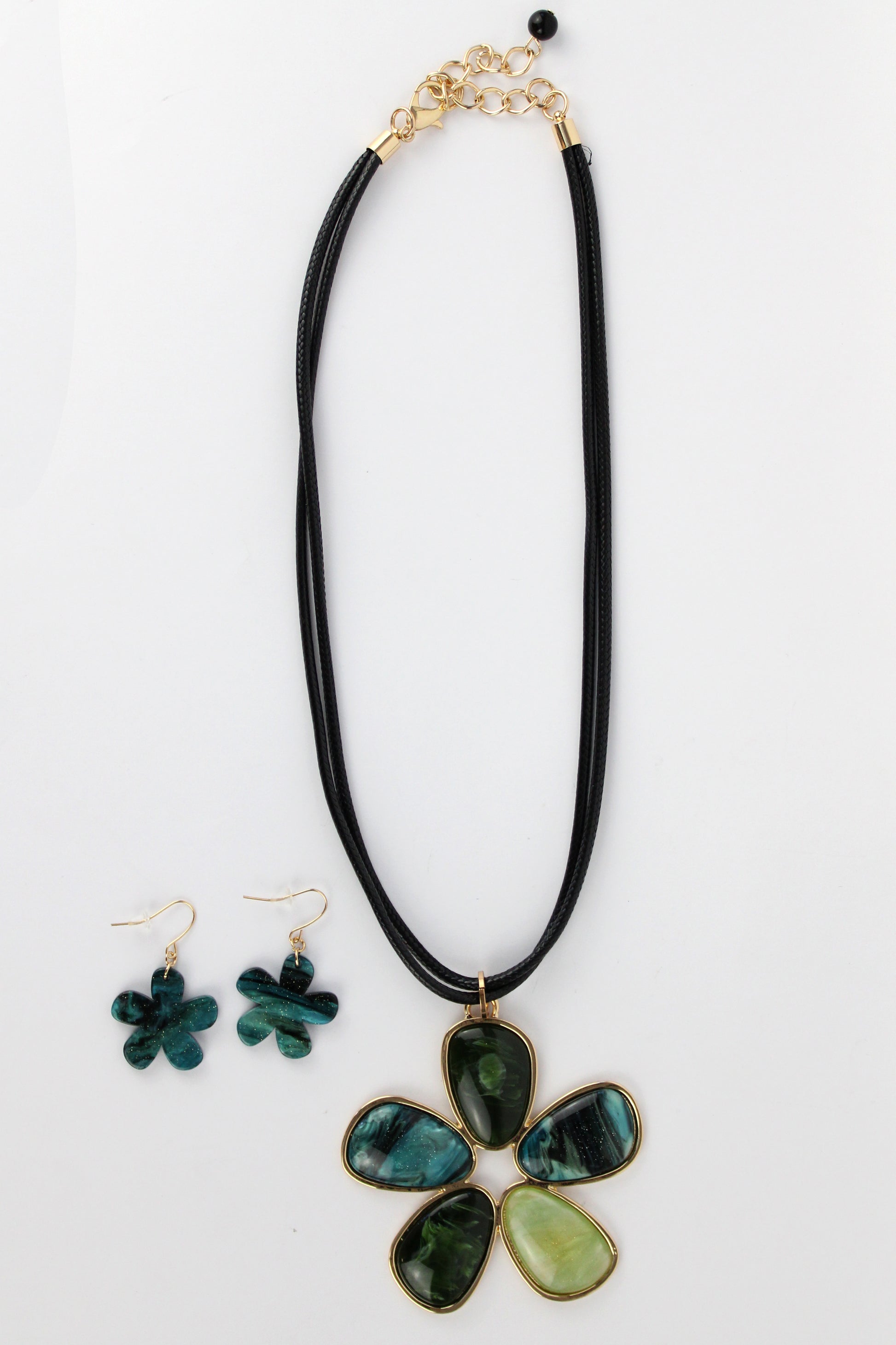 PC03 Collar cuerda flor piedra marmoleada