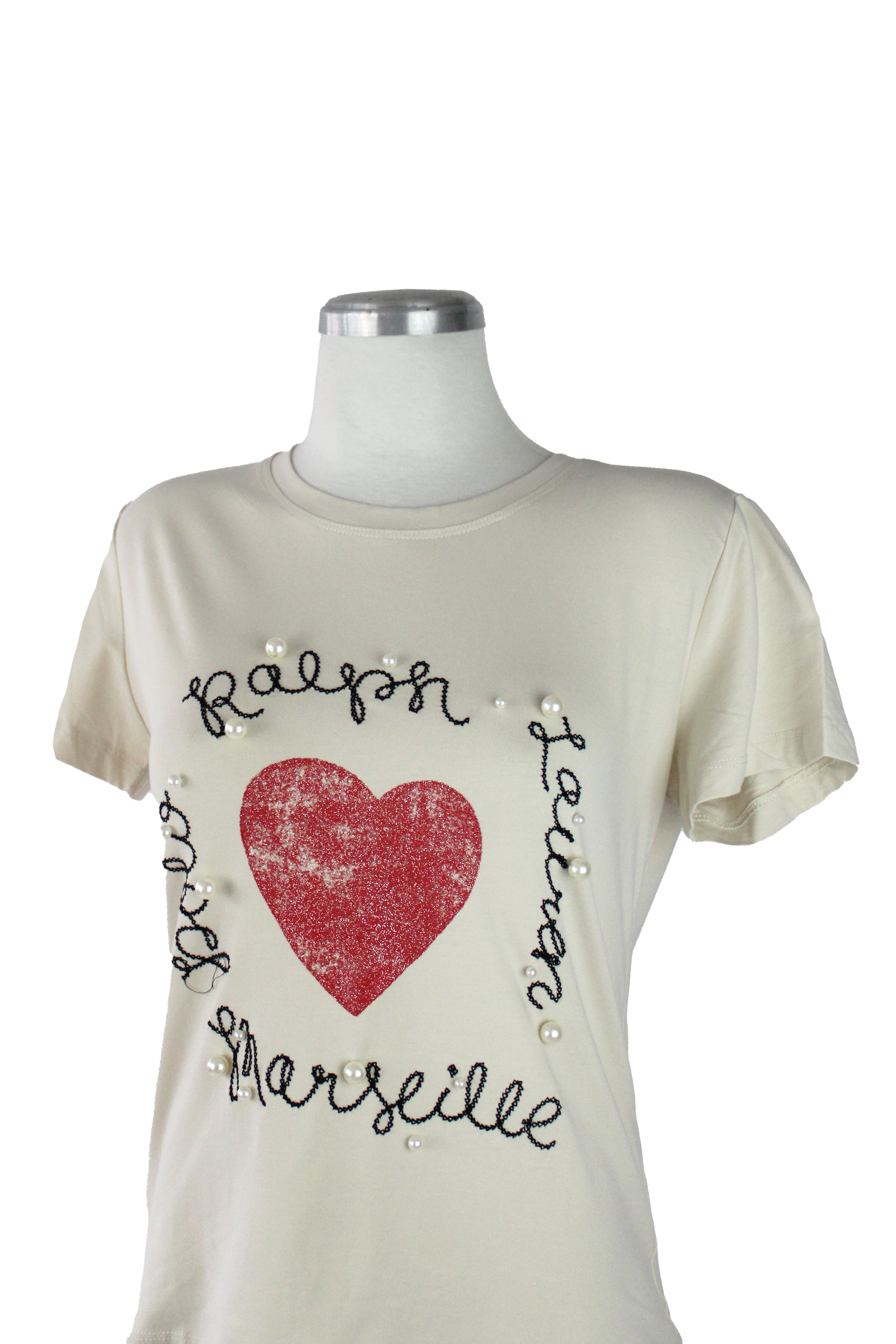 M5539 Blusa Con Bordado Y Corazón Central Efecto Brillo