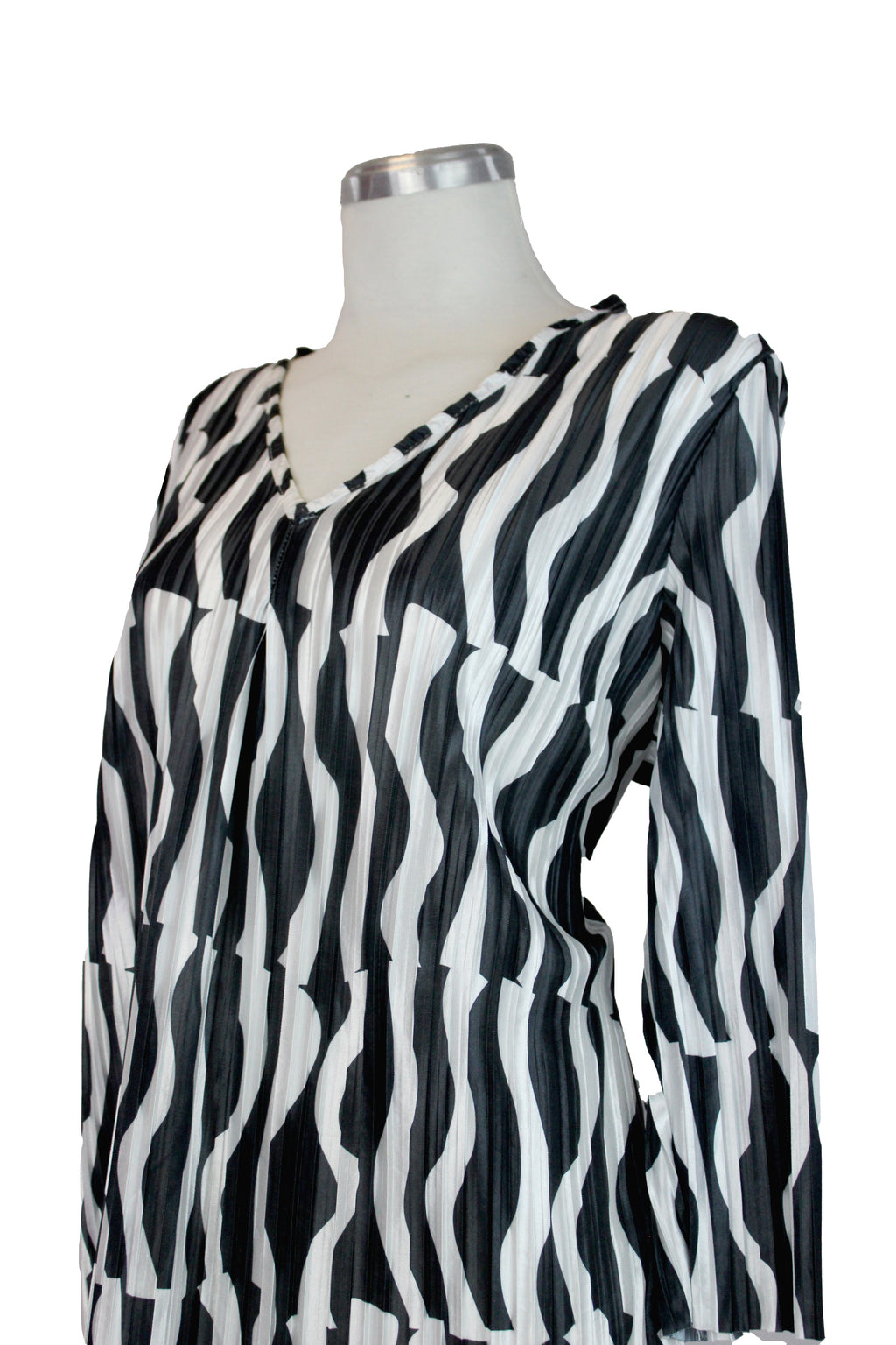 M2440 Blusa Cuello V Tableada Estampado Ondas