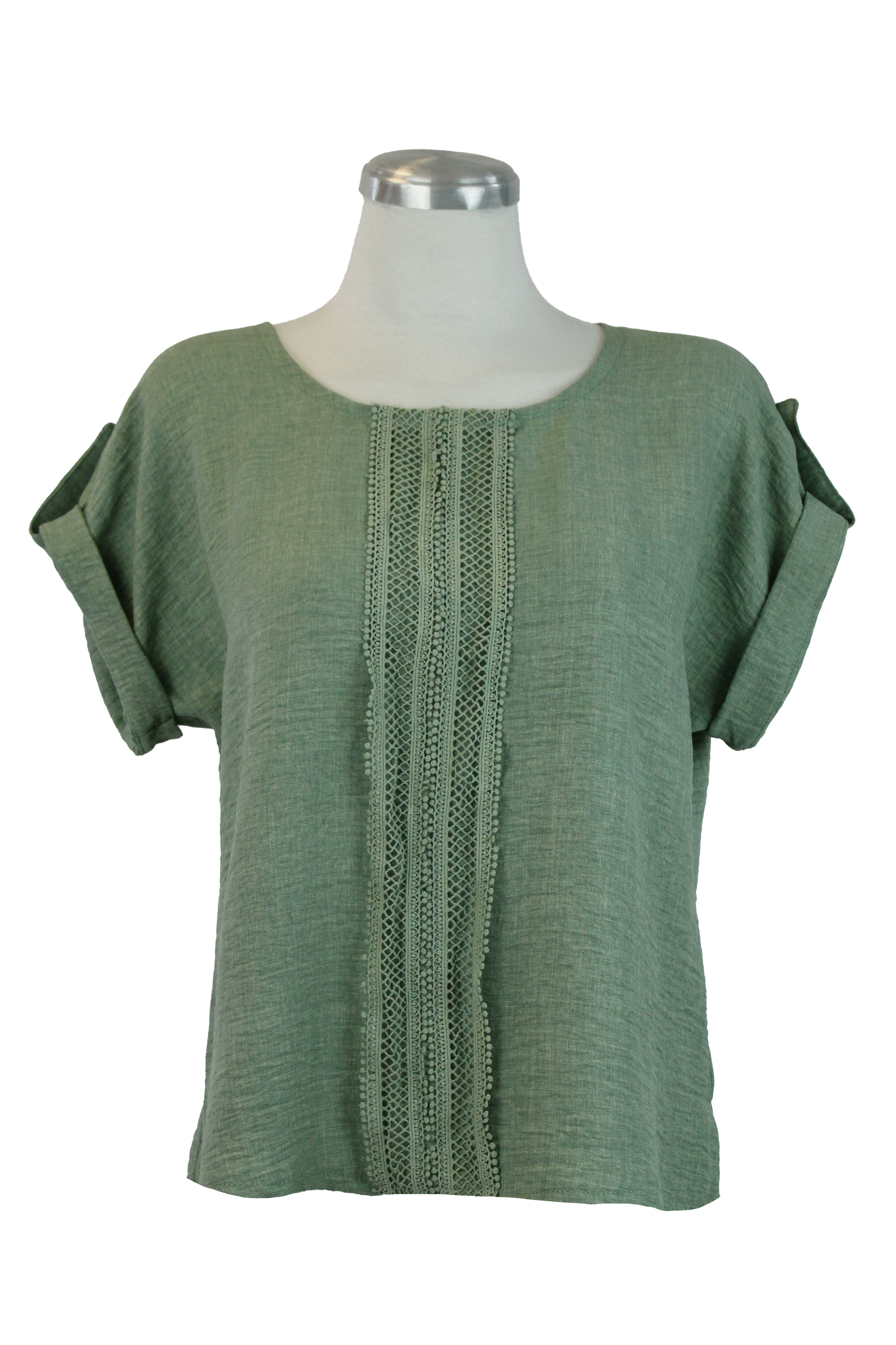 0064 Blusa Con Bordado Frontal Manga Arremangada