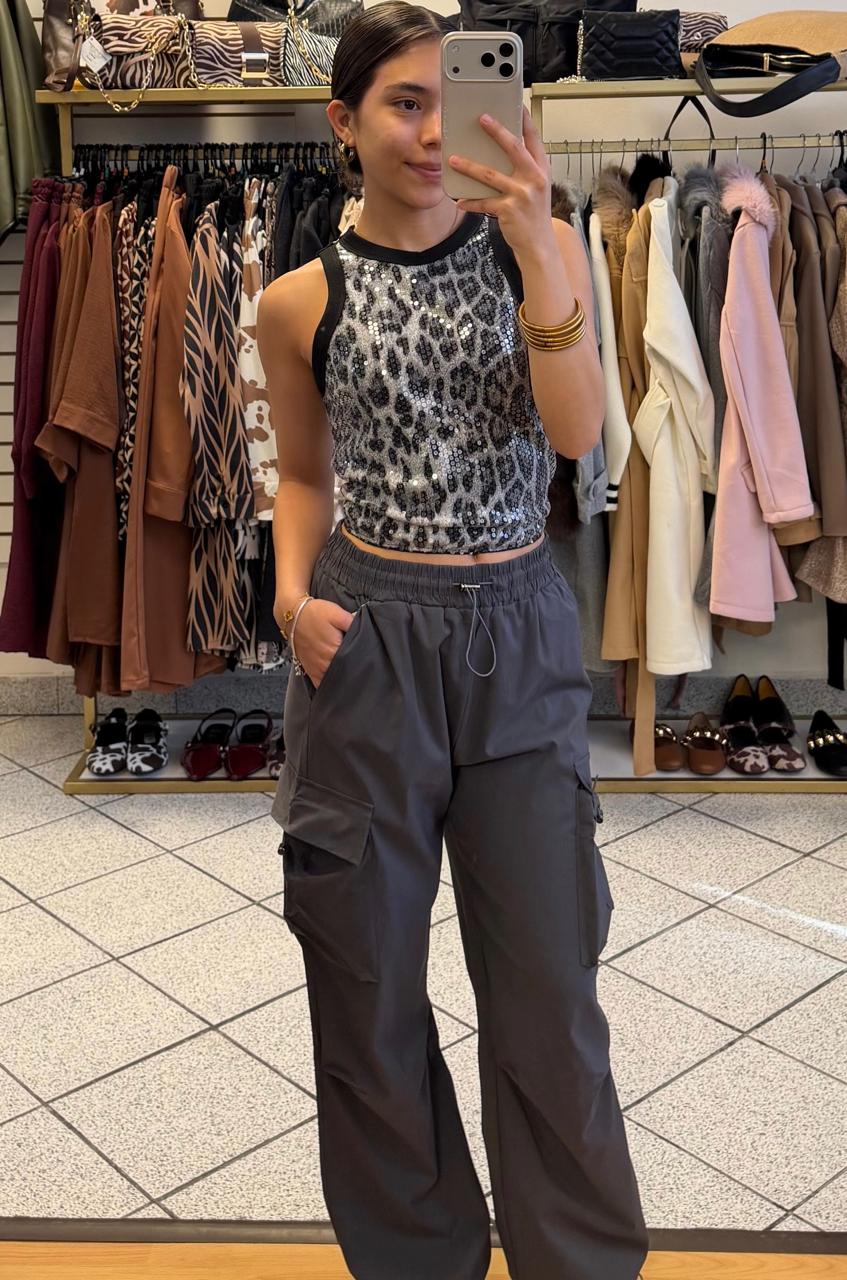 S-13125 Blusa Básica estampado leopardo y lentejuelas