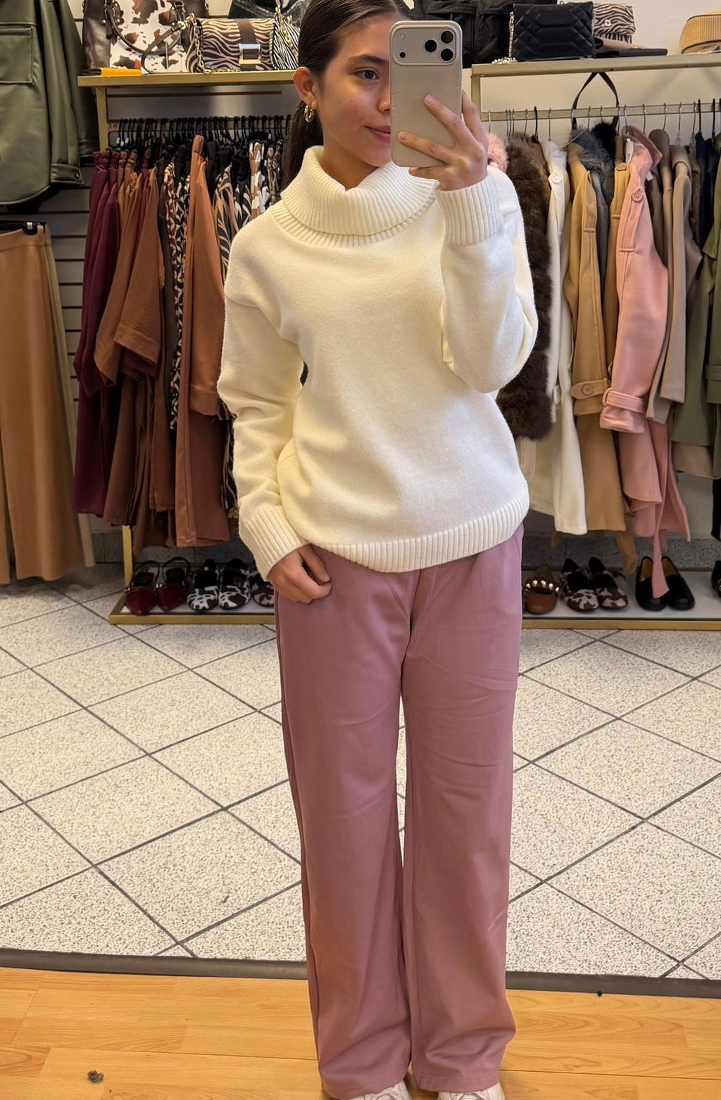 ZH-1786 Pantalon Recto con Pretina y Elastico Dos Botones Madera