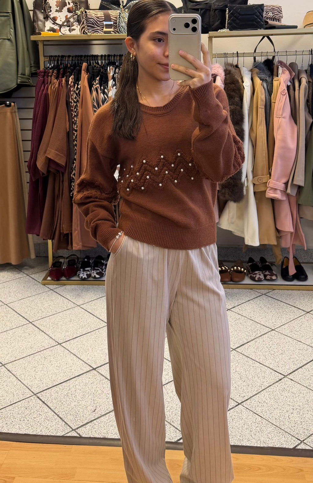 ZH-1657 Pantalón Ancho Diseño Líneas Olan Superior