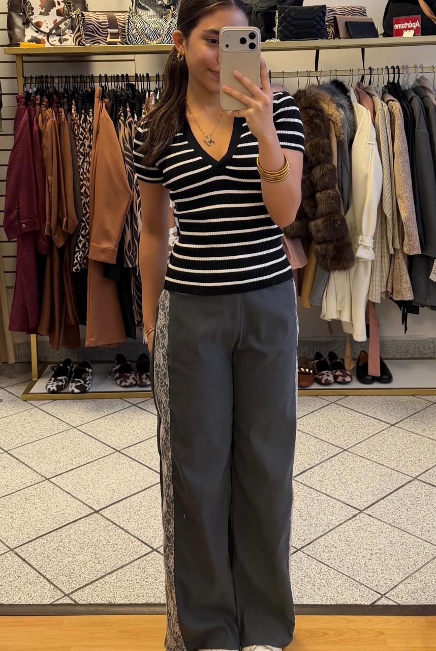 AMN-24309 Pantalón con Pretina Bordado Lateral