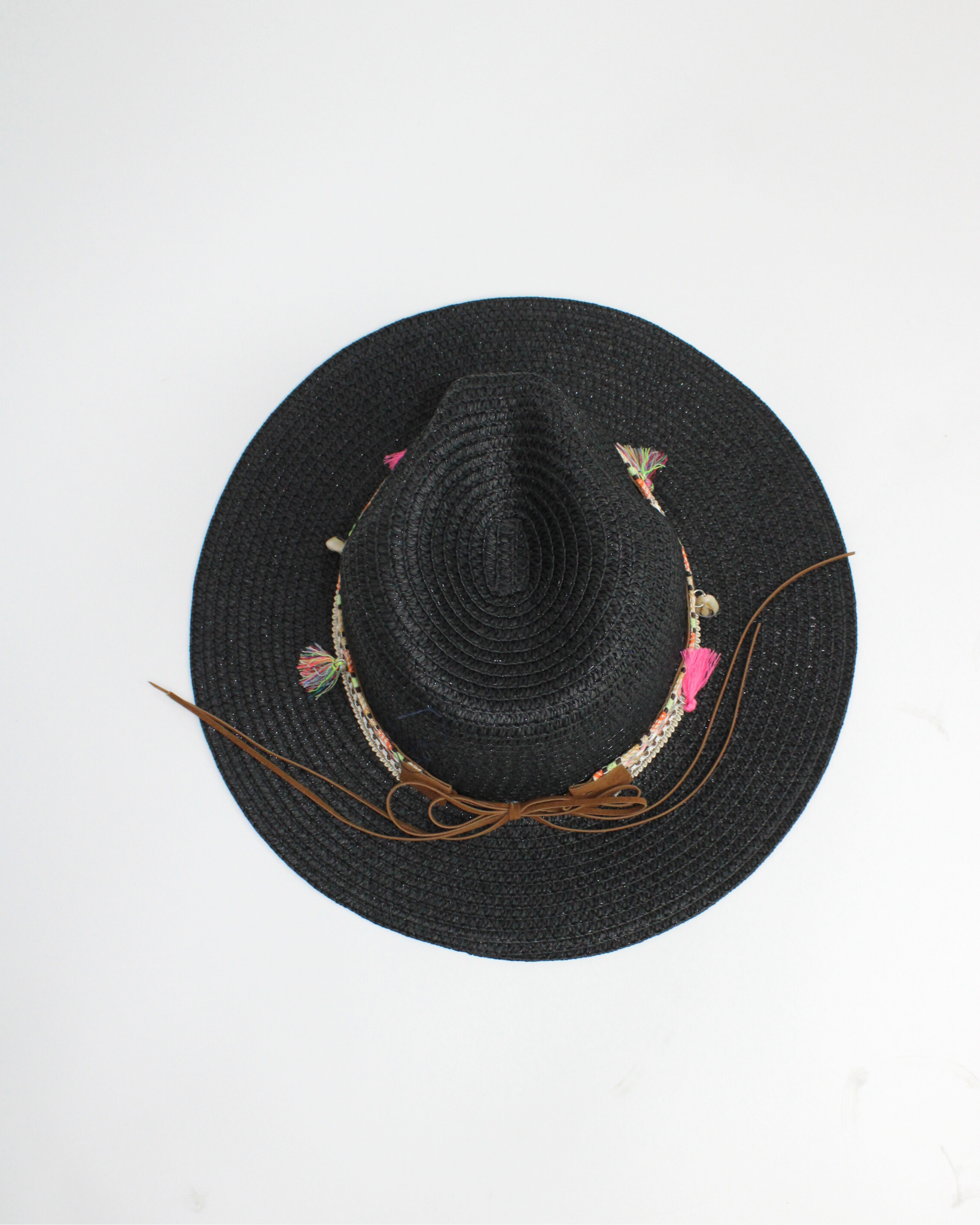 FH1187 Sombrero toquilla con motatas y conchas