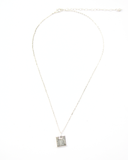 5750 Collar Doble Cadena y Piedra