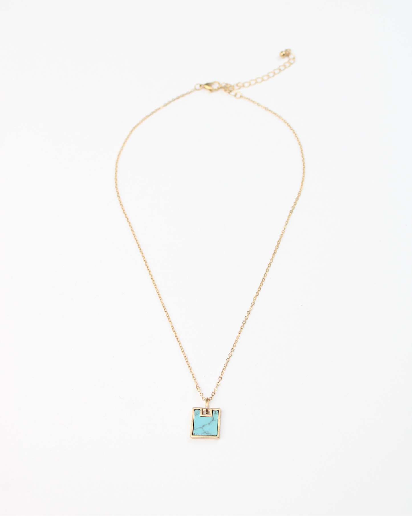 5750 Collar Doble Cadena y Piedra