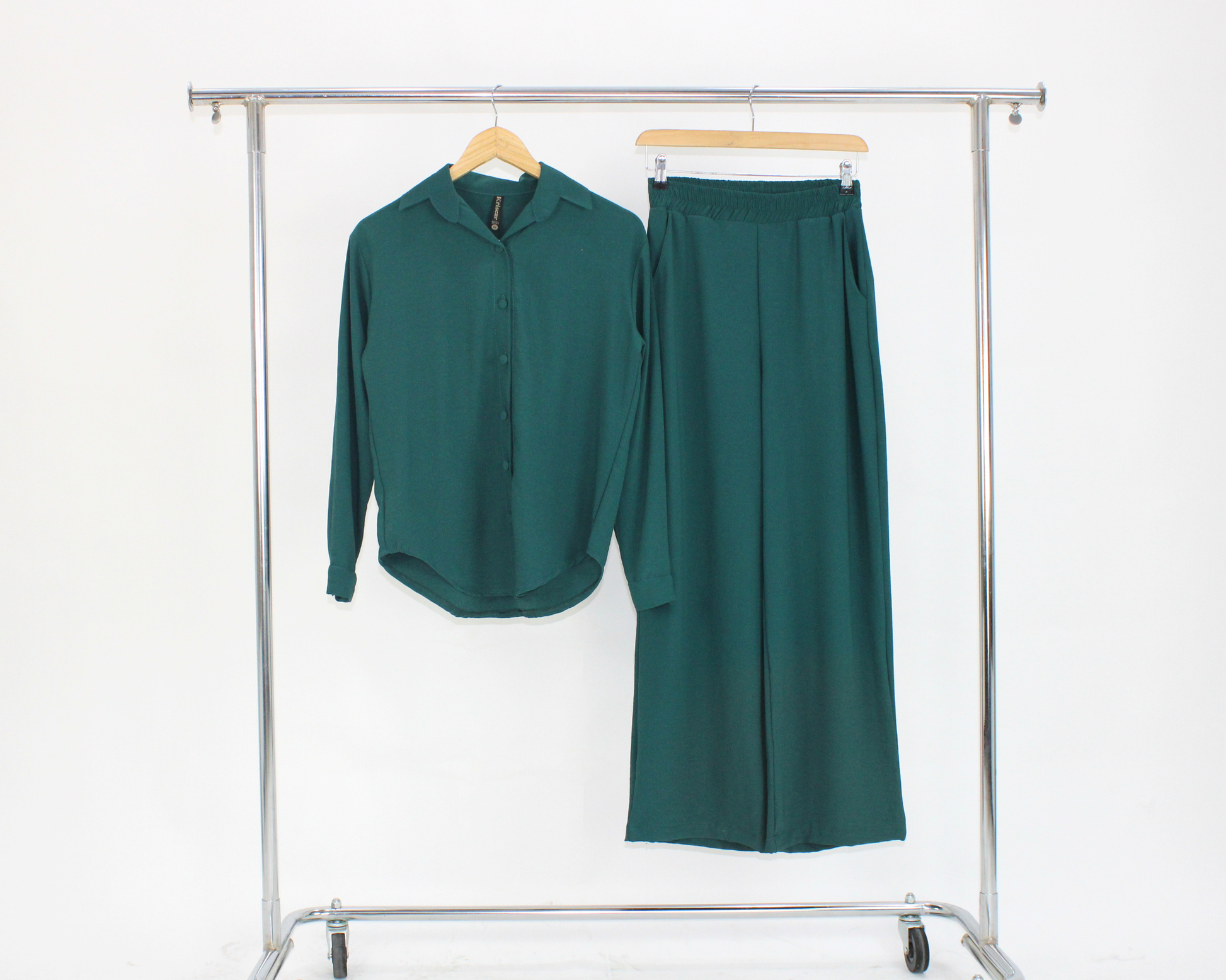 C733 Conjunto Camisa Manga Larga Boton Tela