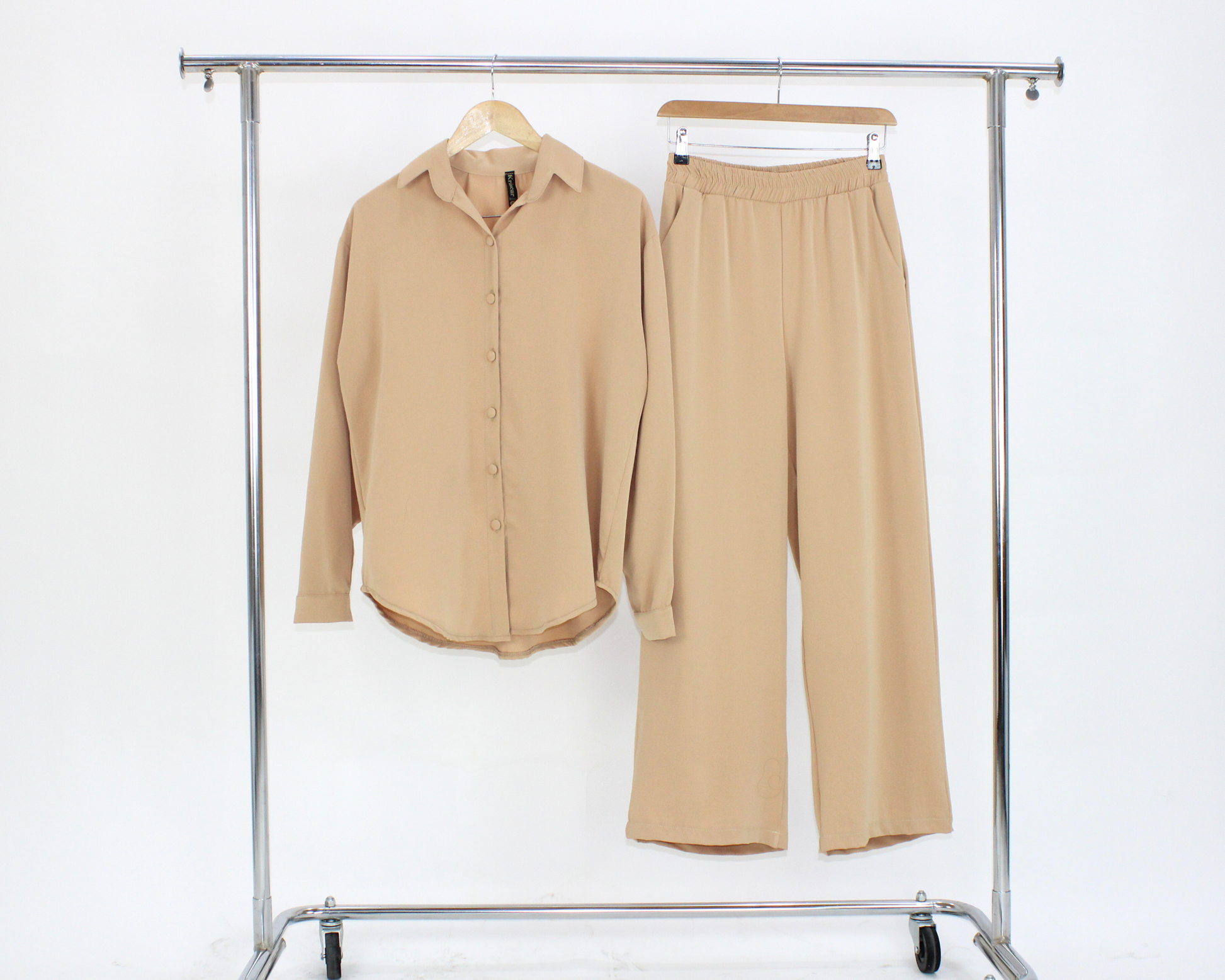 C733 Conjunto Camisa Manga Larga Boton Tela