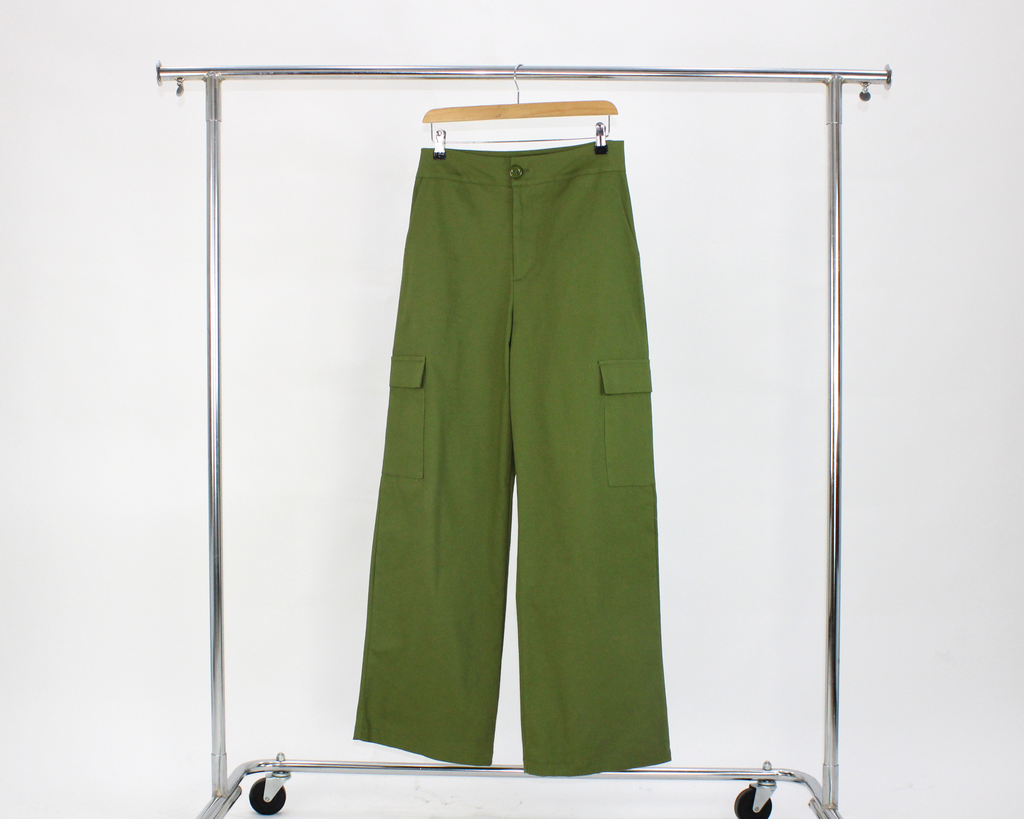 P442  Pantalon Cargo Gabardina