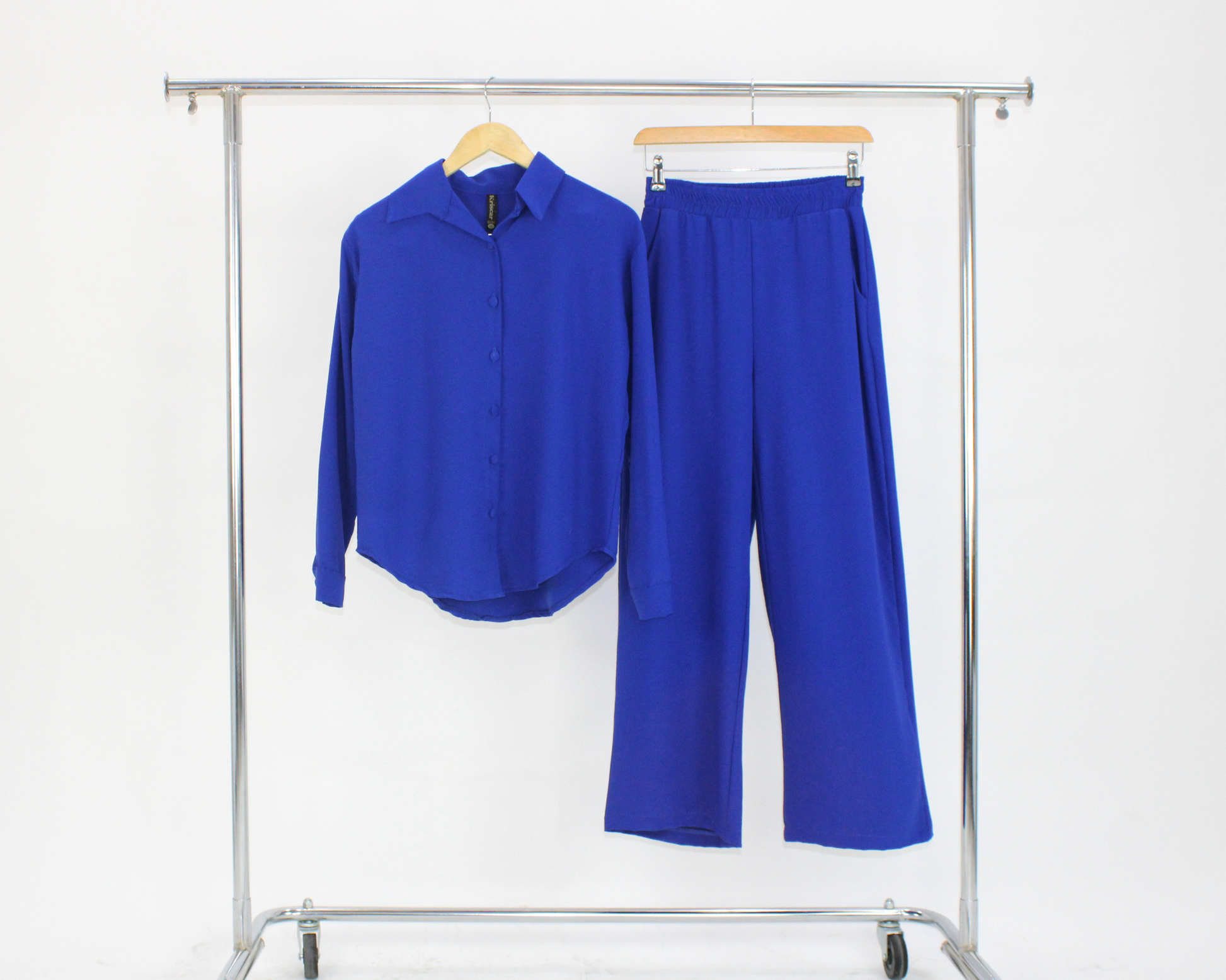C733 Conjunto Camisa Manga Larga Boton Tela