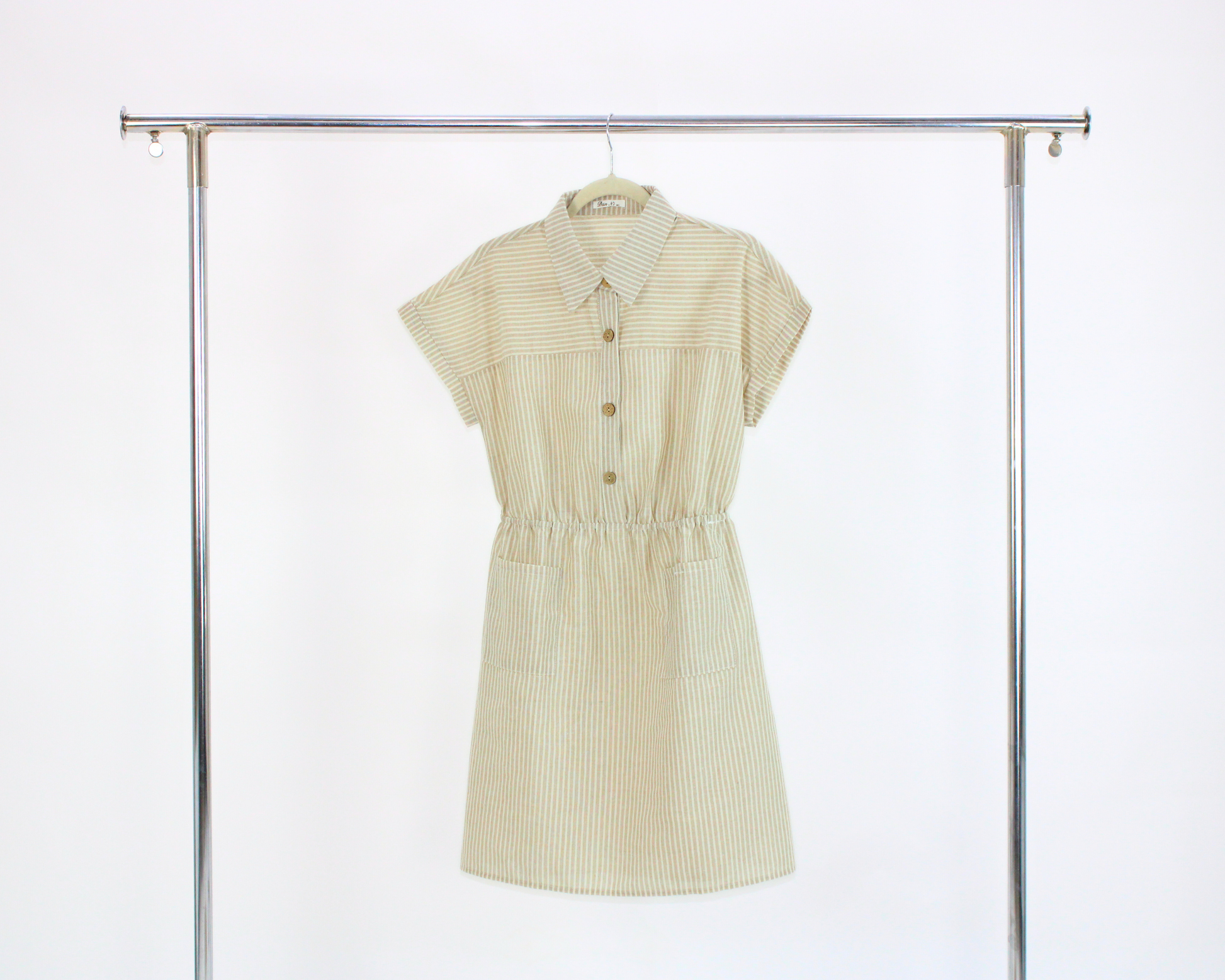 MO153 Vestido líneas vertical elástico
