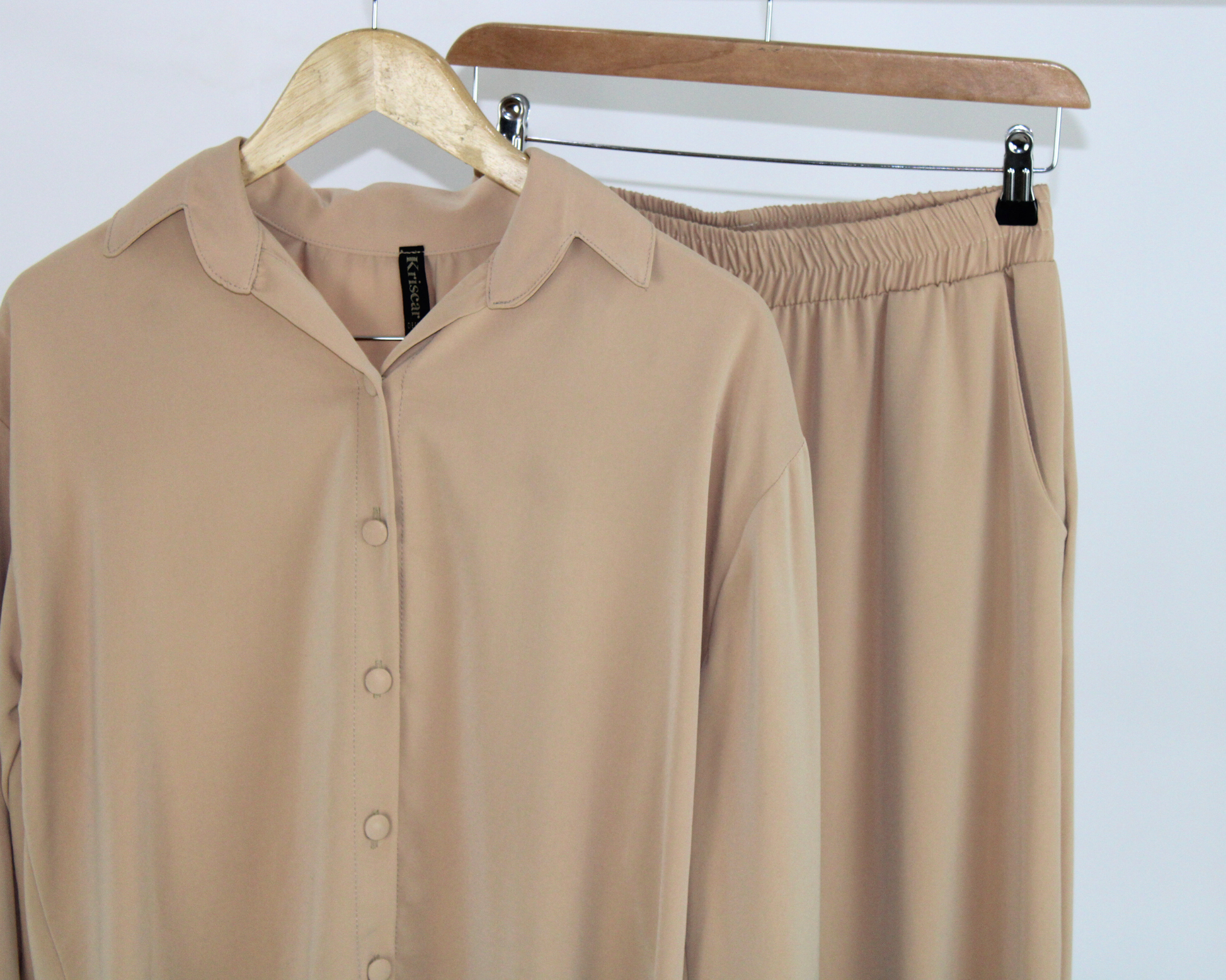 C733 Conjunto Camisa Manga Larga Boton Tela