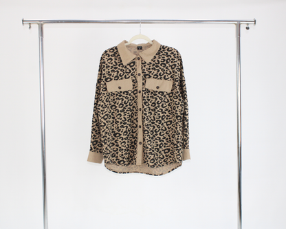 005ML24 Blusa Tipo Camisa Animal Print