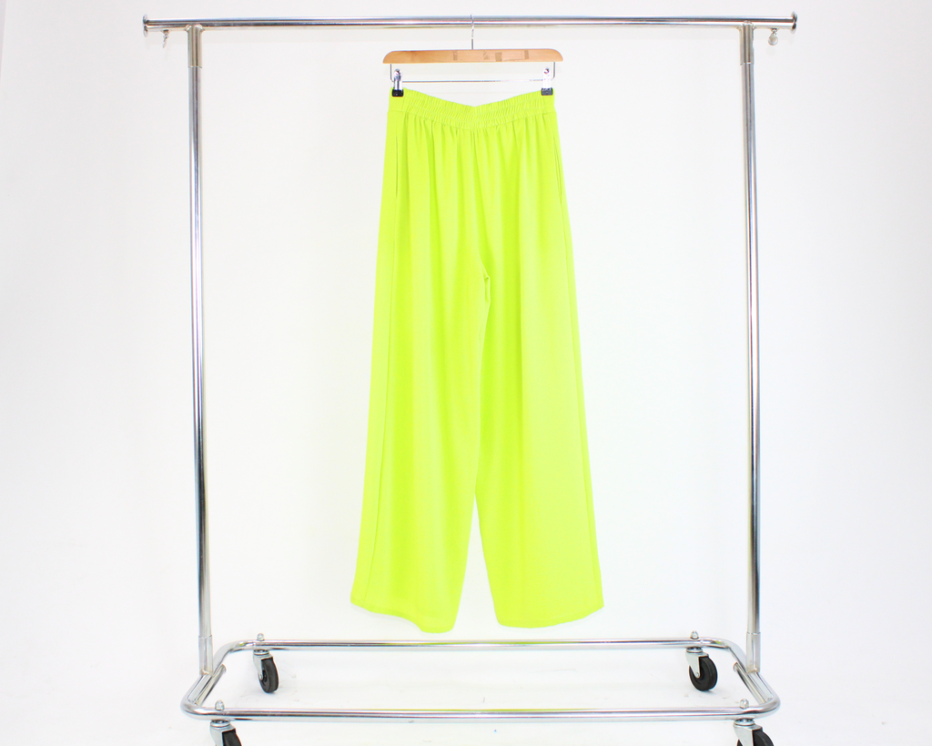 1014 Pantalón Palazzo Pierna Ancha con Pinza, Mitad elastico.