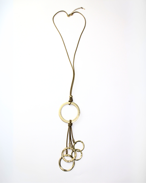 25035 Collar cuerda con círculos huecos