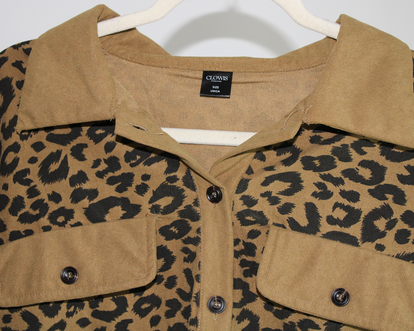 005ML24 Blusa Tipo Camisa Animal Print