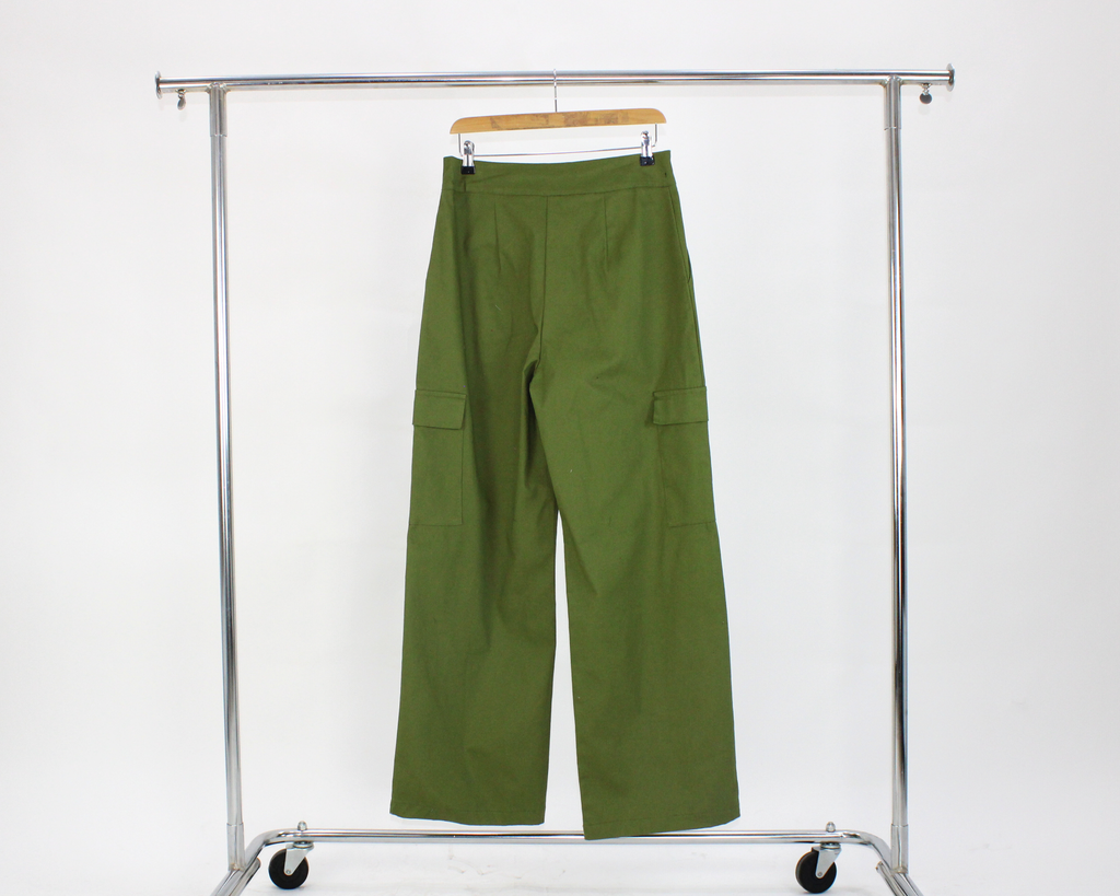 P442  Pantalon Cargo Gabardina