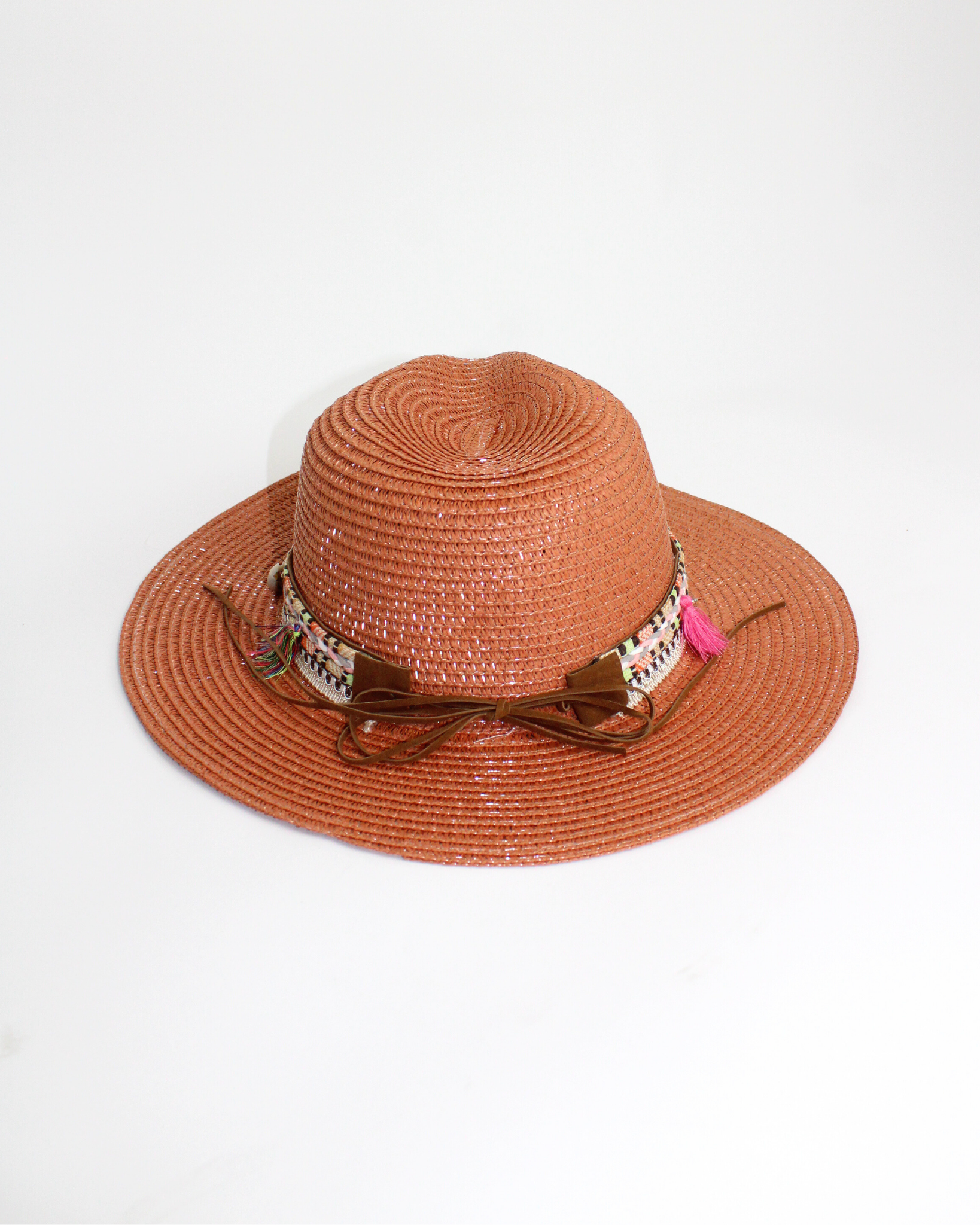 FH1187 Sombrero toquilla con motatas y conchas