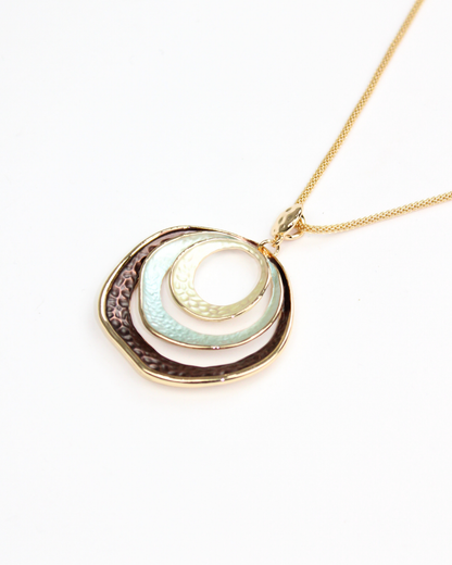 COL10 Collar De Cadena Con Colgante De Tres Aros Con Diferentes Tonalidades